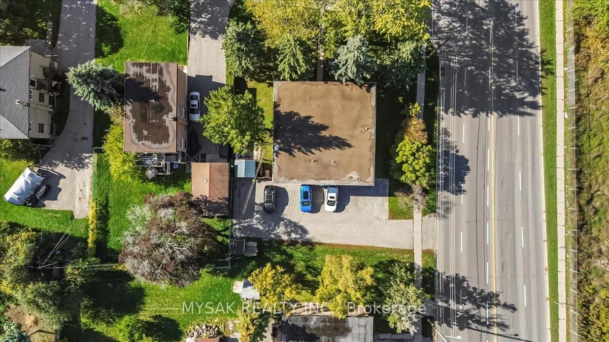 Photo 4 of 1033 Ravine Road, Oshawa, Lakeview — HOMEH