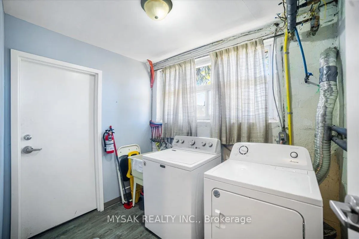 Photo 28 of 1033 Ravine Road, Oshawa, Lakeview — HOMEH