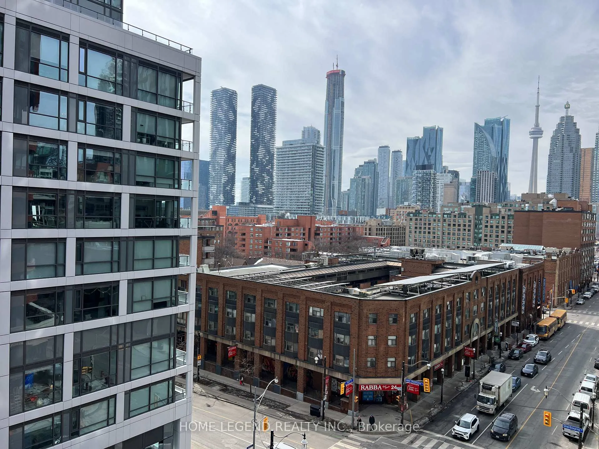 Photo 11 of Unit 810, 180 Front Street E, Toronto, Moss Park — HOMEH