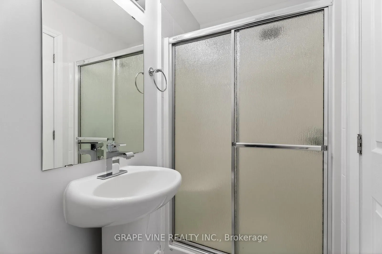 Photo 21 of 750 Sanibel Private, Ottawa, Westcliffe Estates — HOMEH