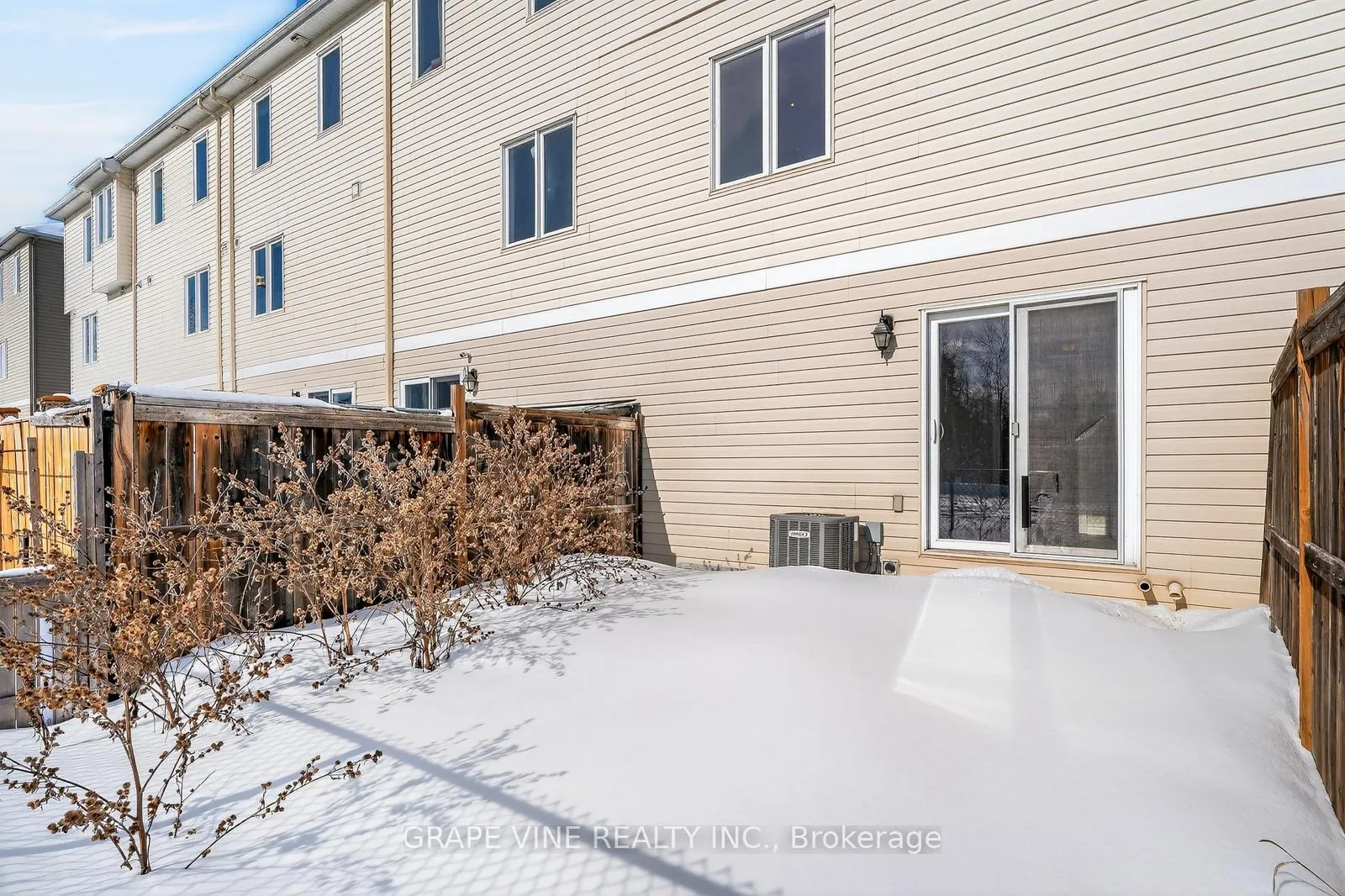 Photo 31 of 750 Sanibel Private, Ottawa, Westcliffe Estates — HOMEH