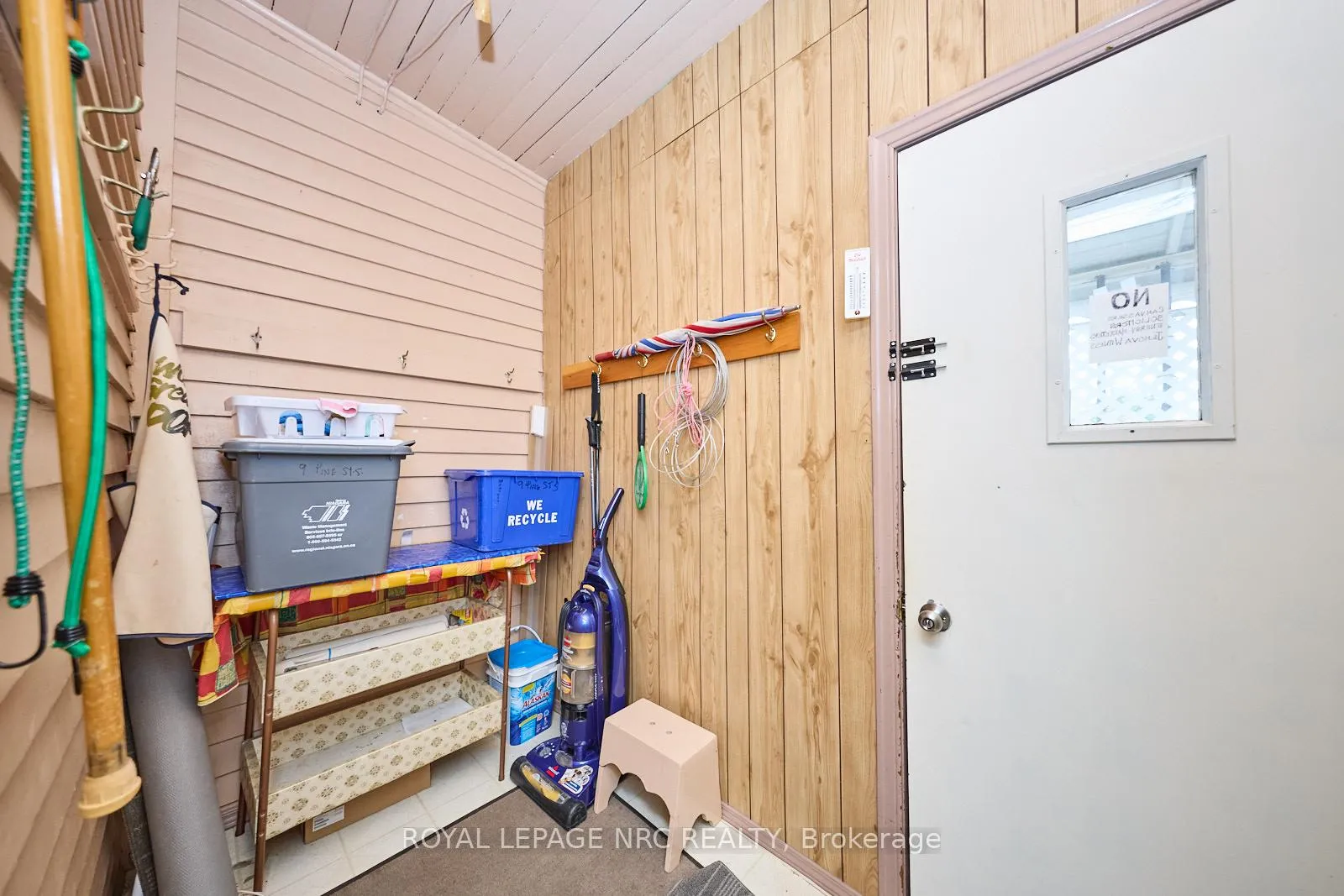Photo 27 of 9 Pine Street S, Thorold, Thorold Downtown — HOMEH