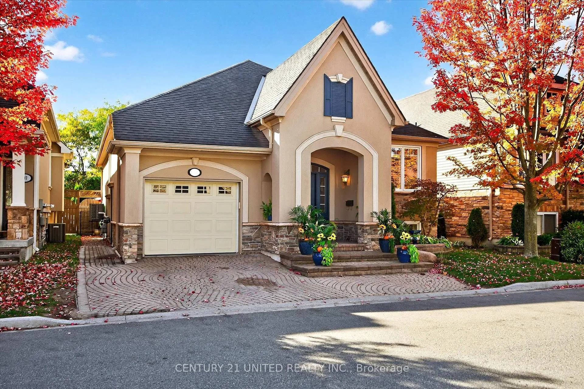 Photo 2 of Unit 27, 35 Brinton Drive, Peterborough, Otonabee Ward 1 — HOMEH