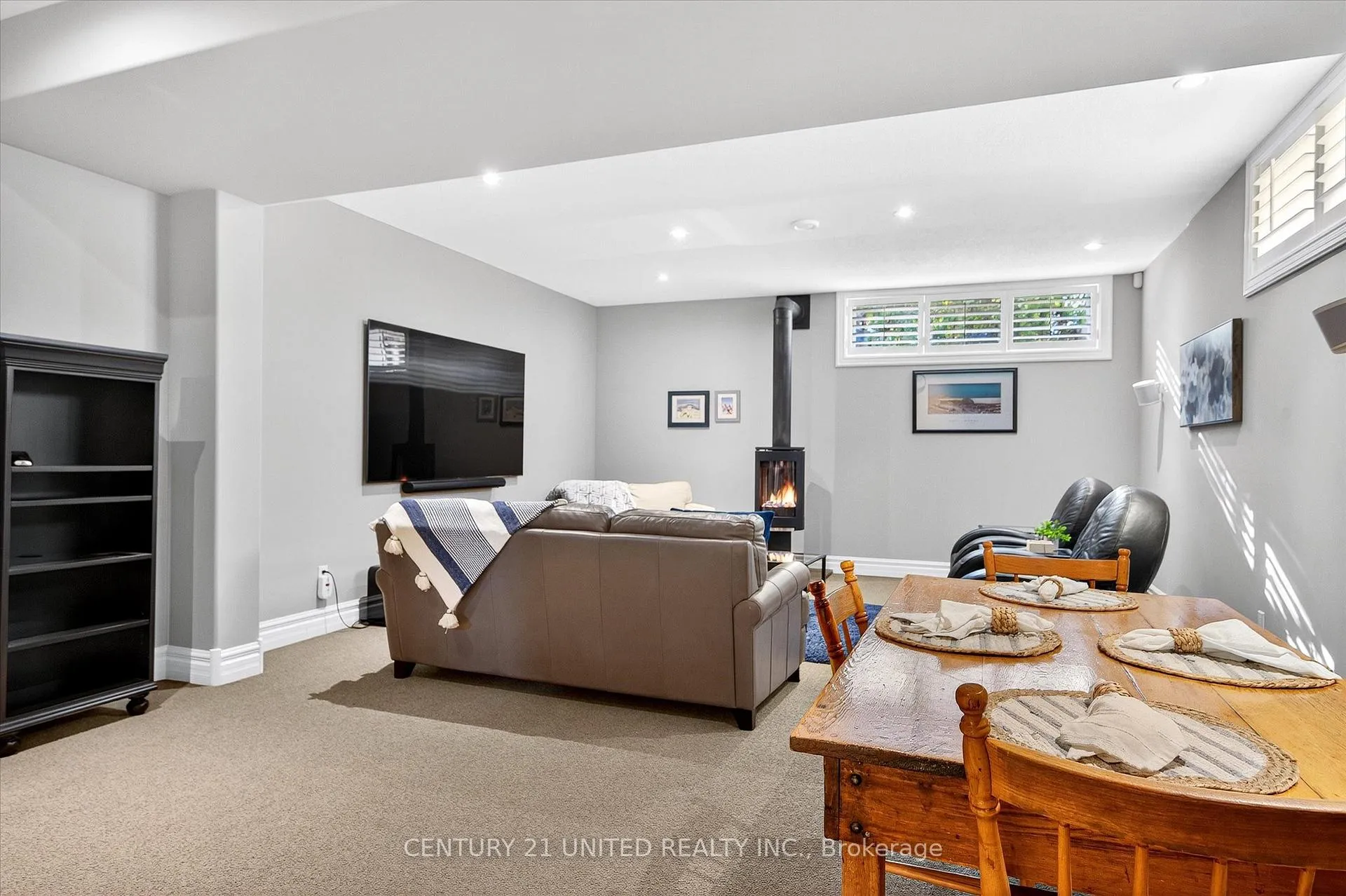 Photo 34 of Unit 27, 35 Brinton Drive, Peterborough, Otonabee Ward 1 — HOMEH