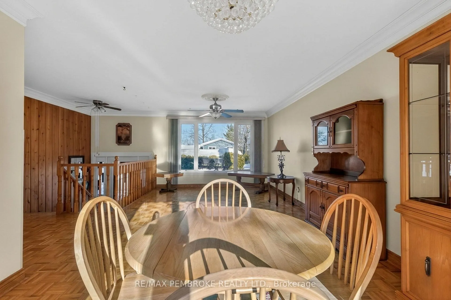 Photo 5 of 17 Roy Street, Petawawa — HOMEH