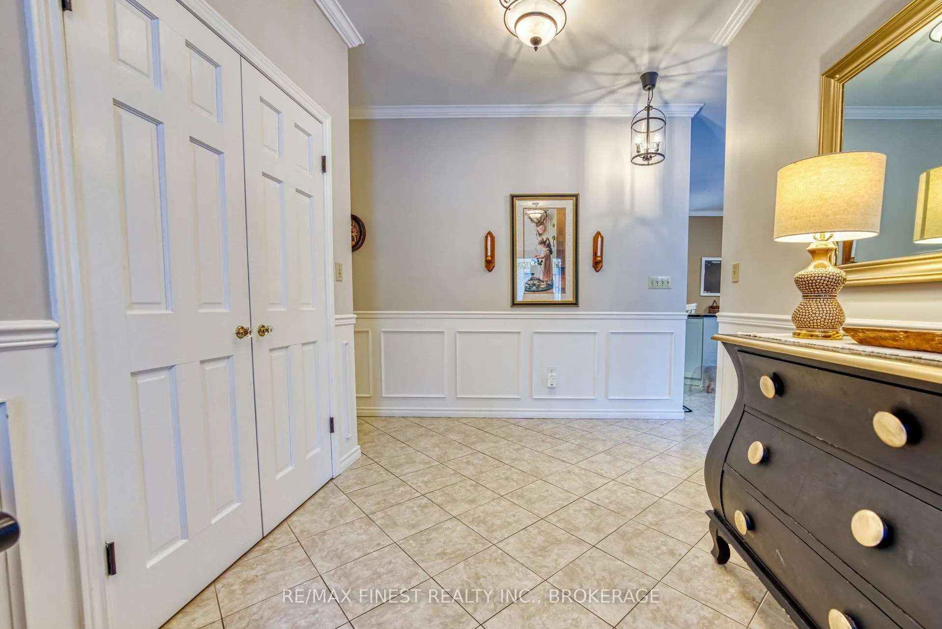 Photo of 108 Grayrock Crescent