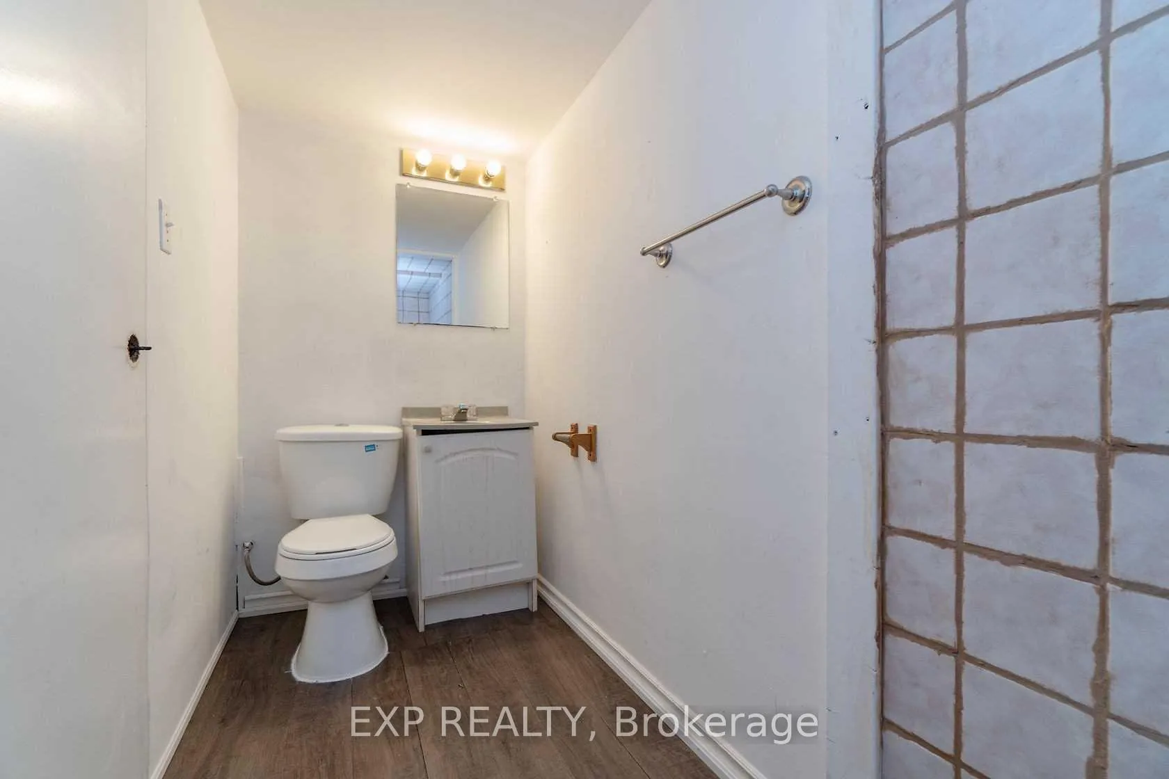 Photo 14 of 204 John Street, Brampton, Queen Street Corridor — HOMEH