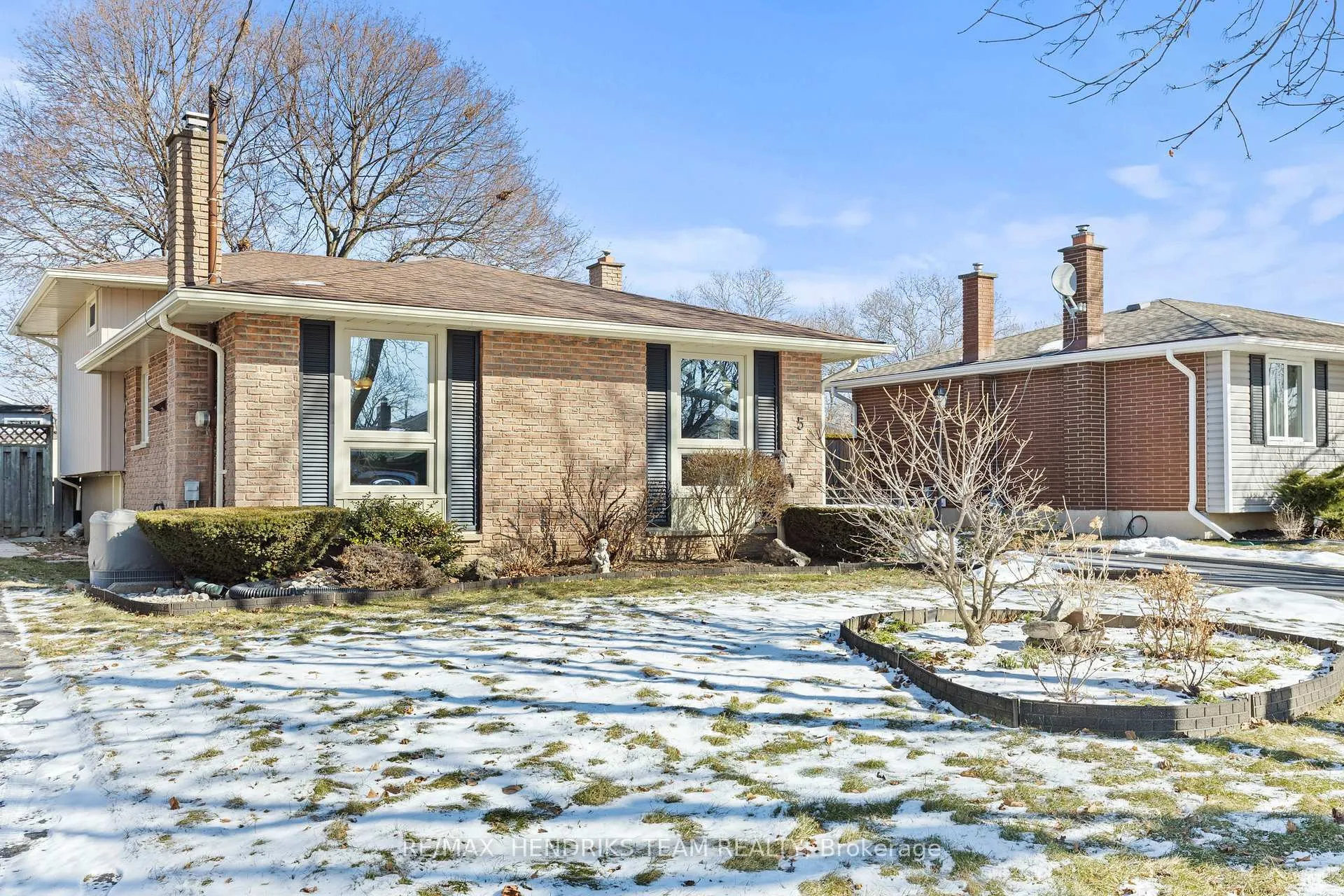 Photo 4 of 5 Sheridan Drive, St. Catharines, Bunting/Linwell — HOMEH