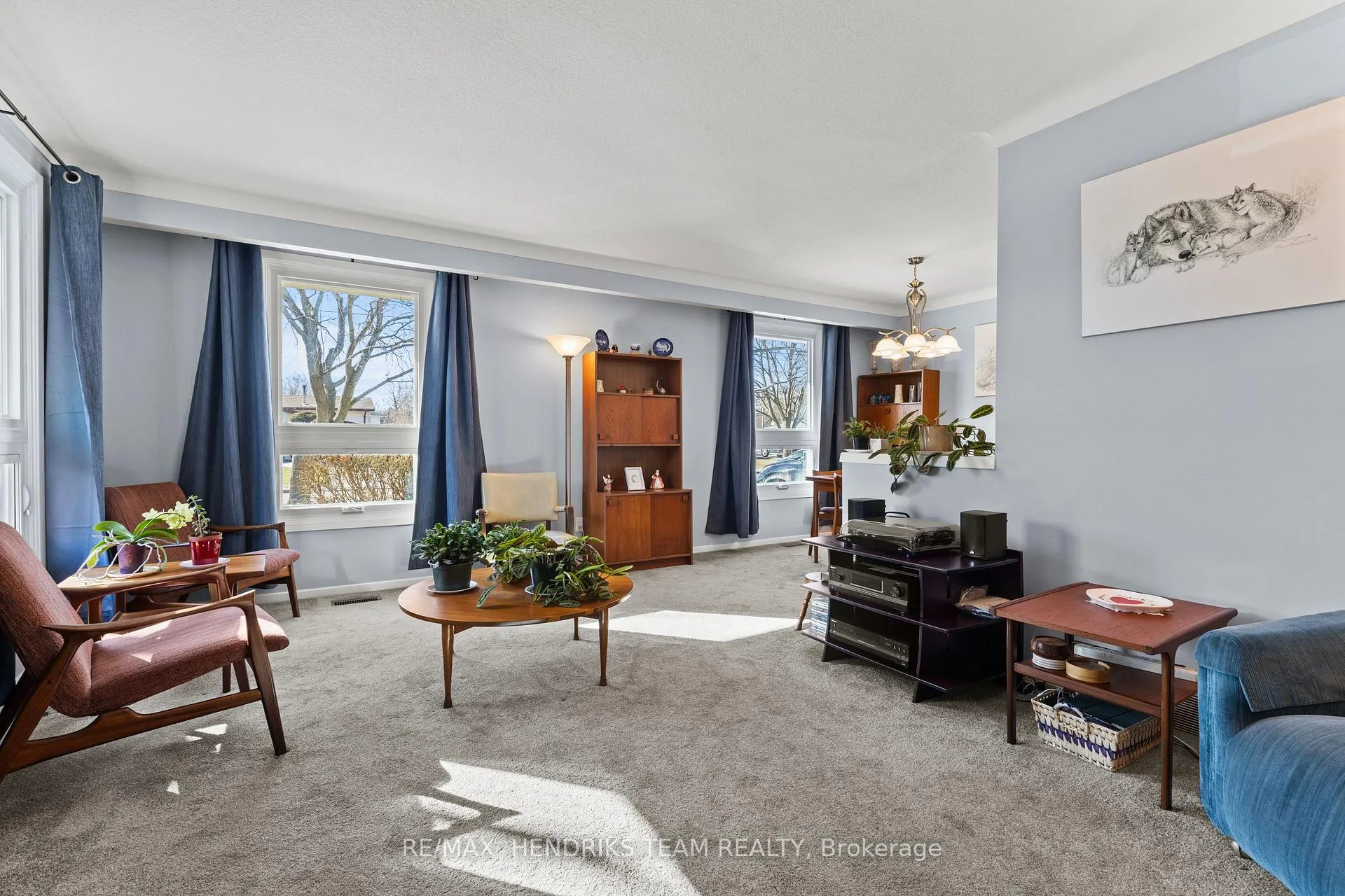 Photo 9 of 5 Sheridan Drive, St. Catharines, Bunting/Linwell — HOMEH