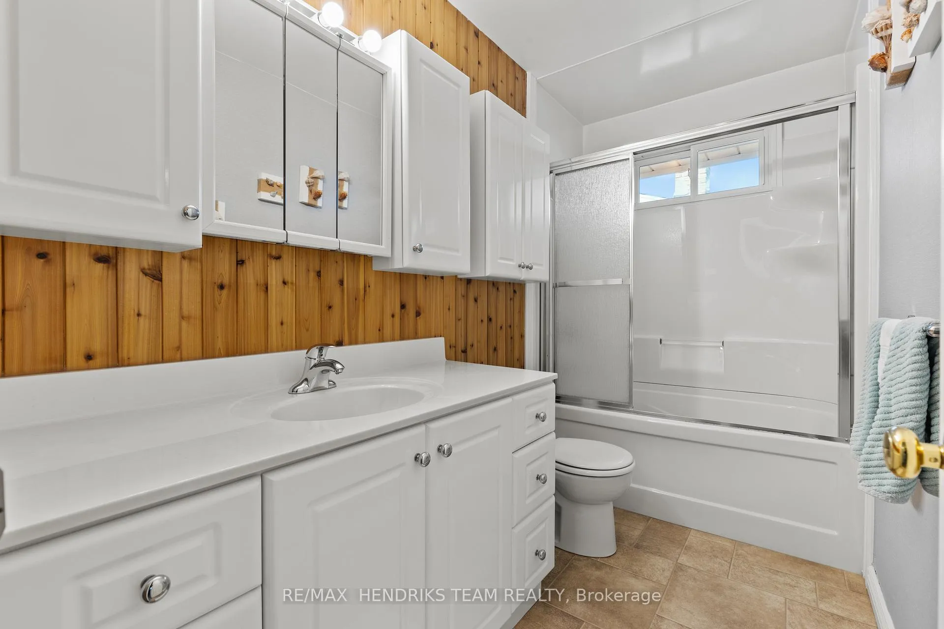 Photo 24 of 5 Sheridan Drive, St. Catharines, Bunting/Linwell — HOMEH