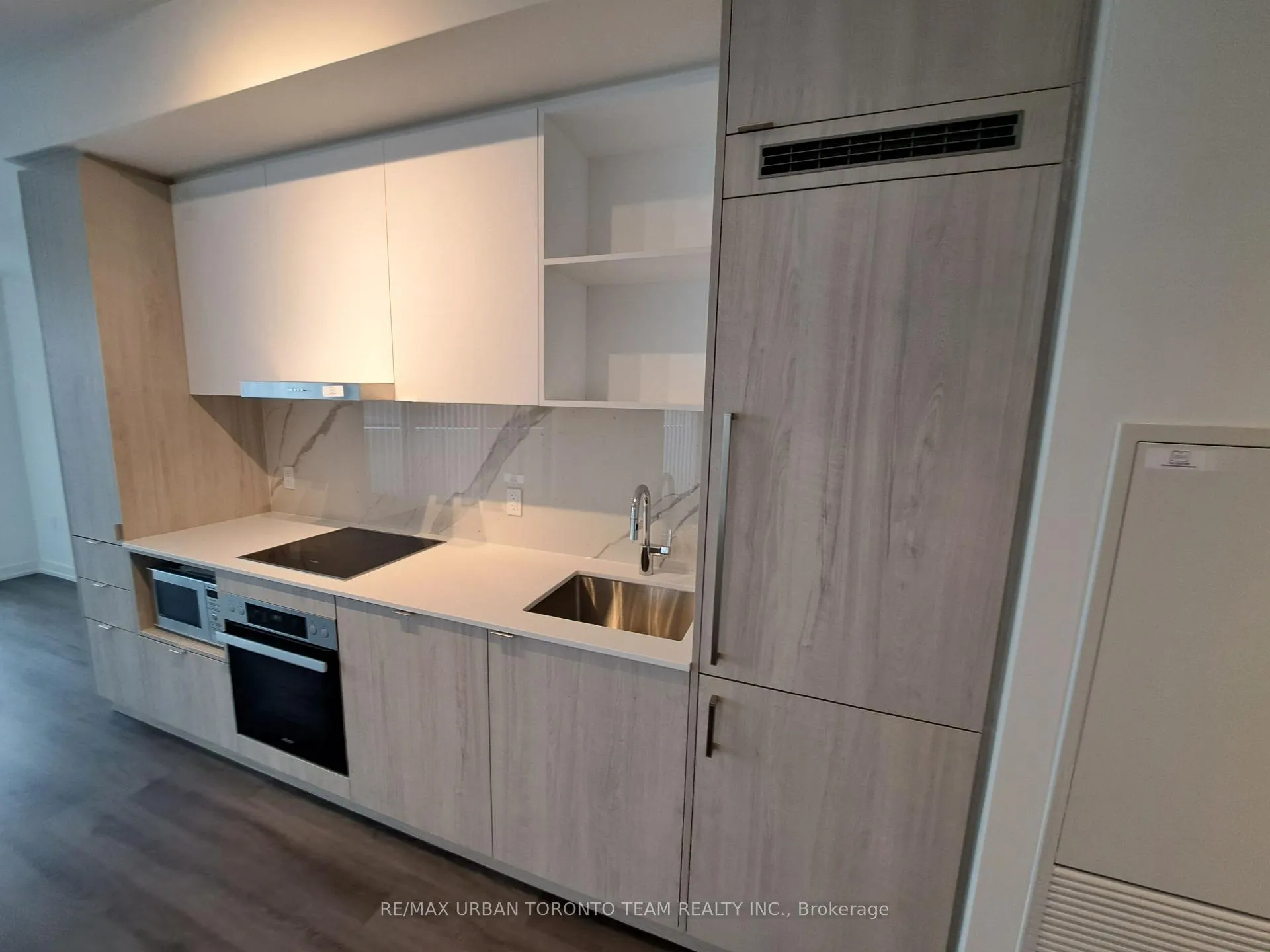 Photo 4 of Unit 5812, 138 Downes Street, Toronto, Waterfront Communities — HOMEH