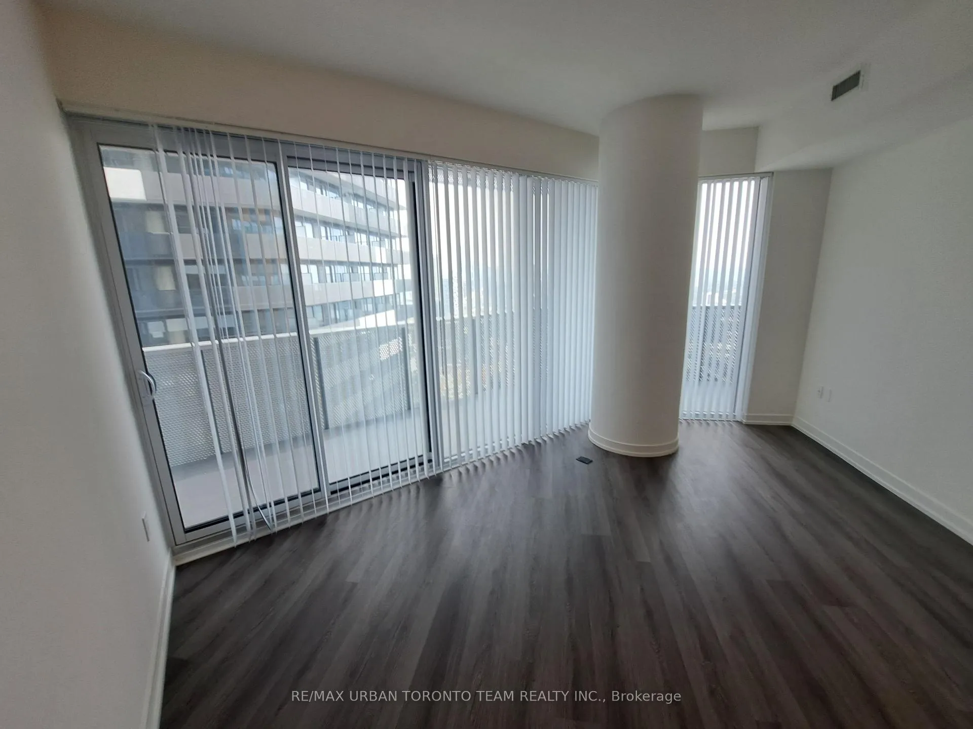 Photo 6 of Unit 5812, 138 Downes Street, Toronto, Waterfront Communities — HOMEH