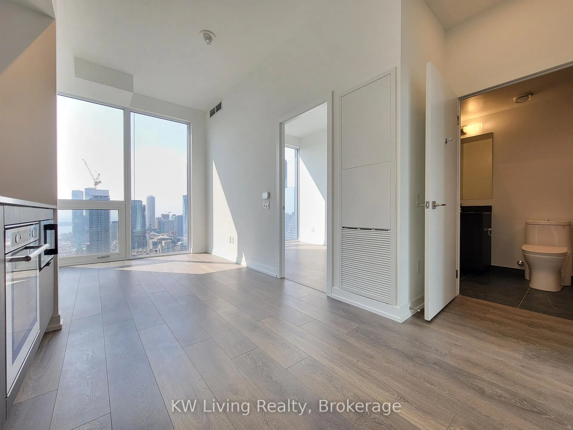 Photo 7 of Unit Ph06, 82 Dalhousie Street, Toronto, Church-Yonge Corridor — HOMEH
