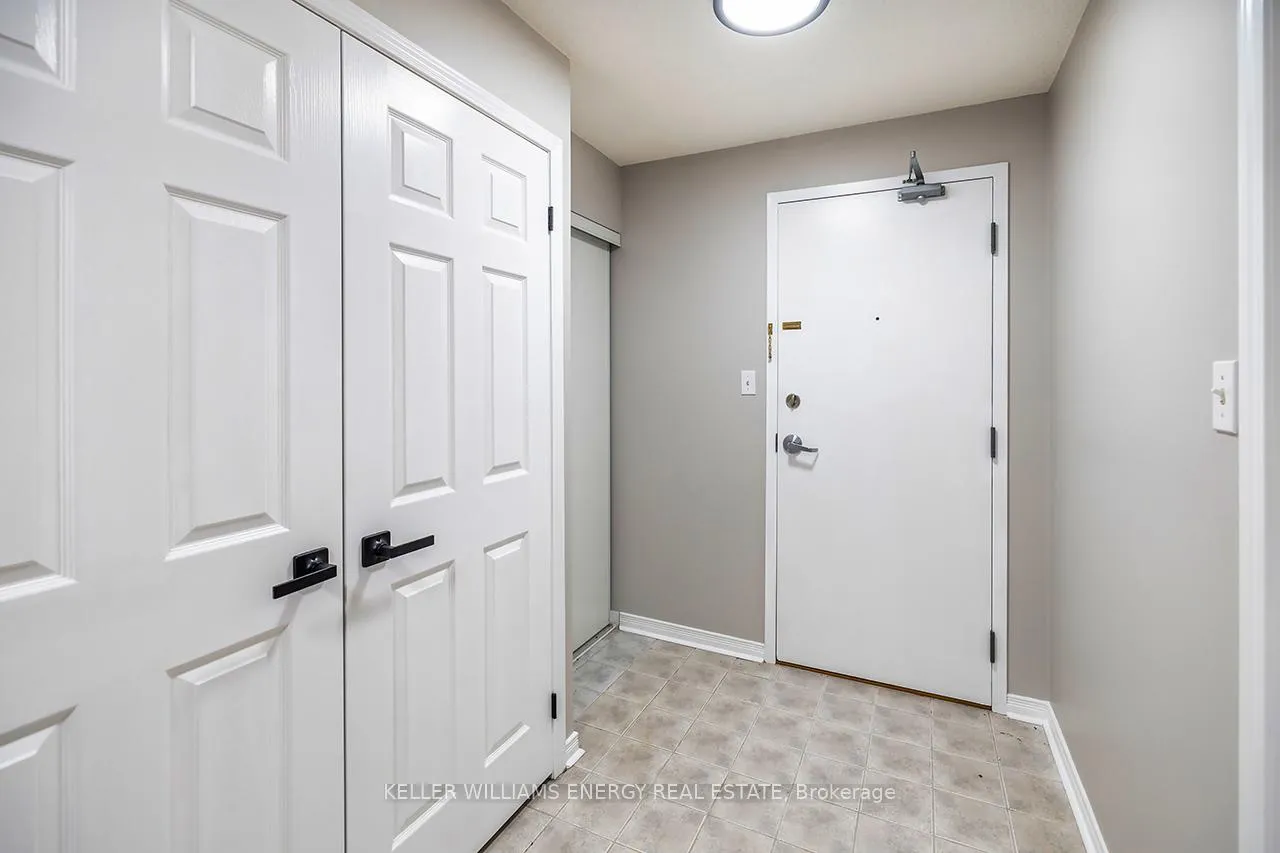 Photo 4 of Unit 104, 94 Aspen Springs Drive, Clarington, Bowmanville — HOMEH