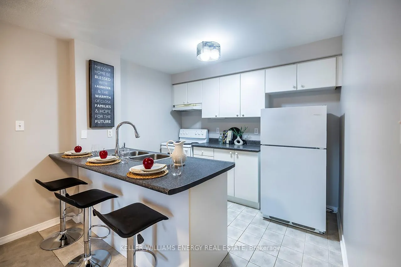 Photo 5 of Unit 104, 94 Aspen Springs Drive, Clarington, Bowmanville — HOMEH