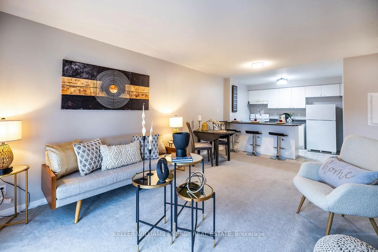 Photo 11 of Unit 104, 94 Aspen Springs Drive, Clarington, Bowmanville — HOMEH