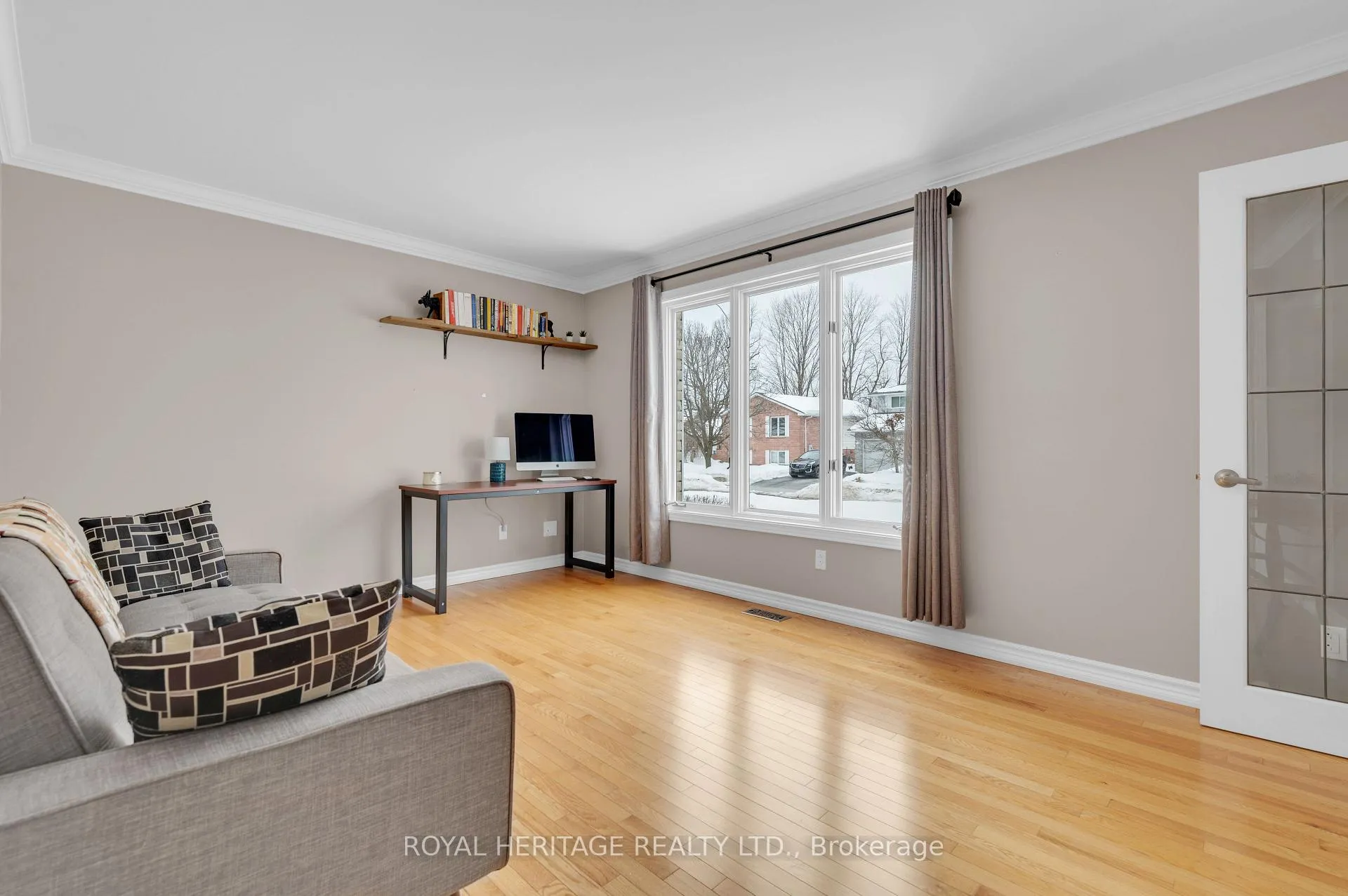 Photo 4 of 92 Parkview Heights, Quinte West, Murray Ward — HOMEH