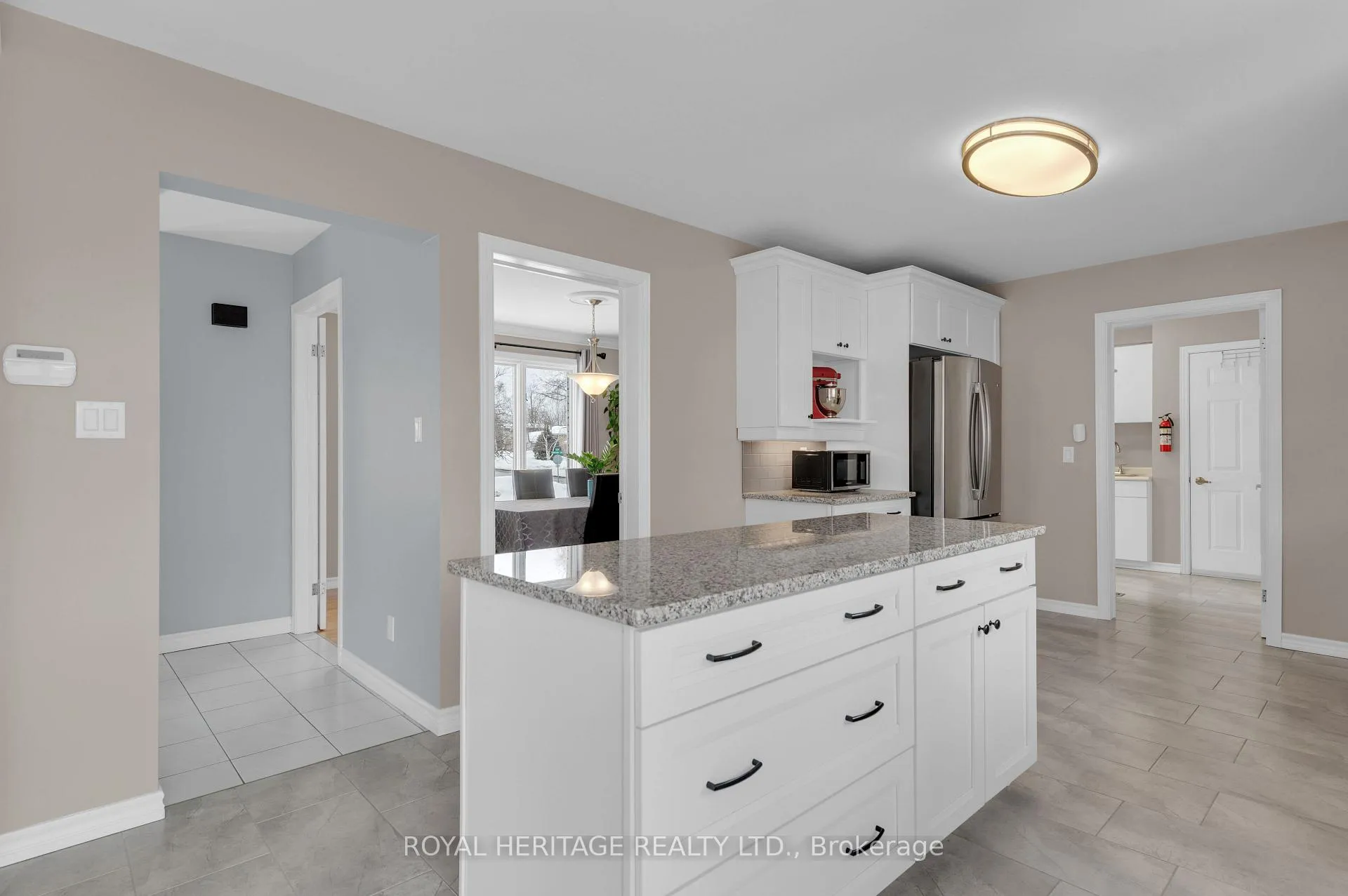 Photo 7 of 92 Parkview Heights, Quinte West, Murray Ward — HOMEH