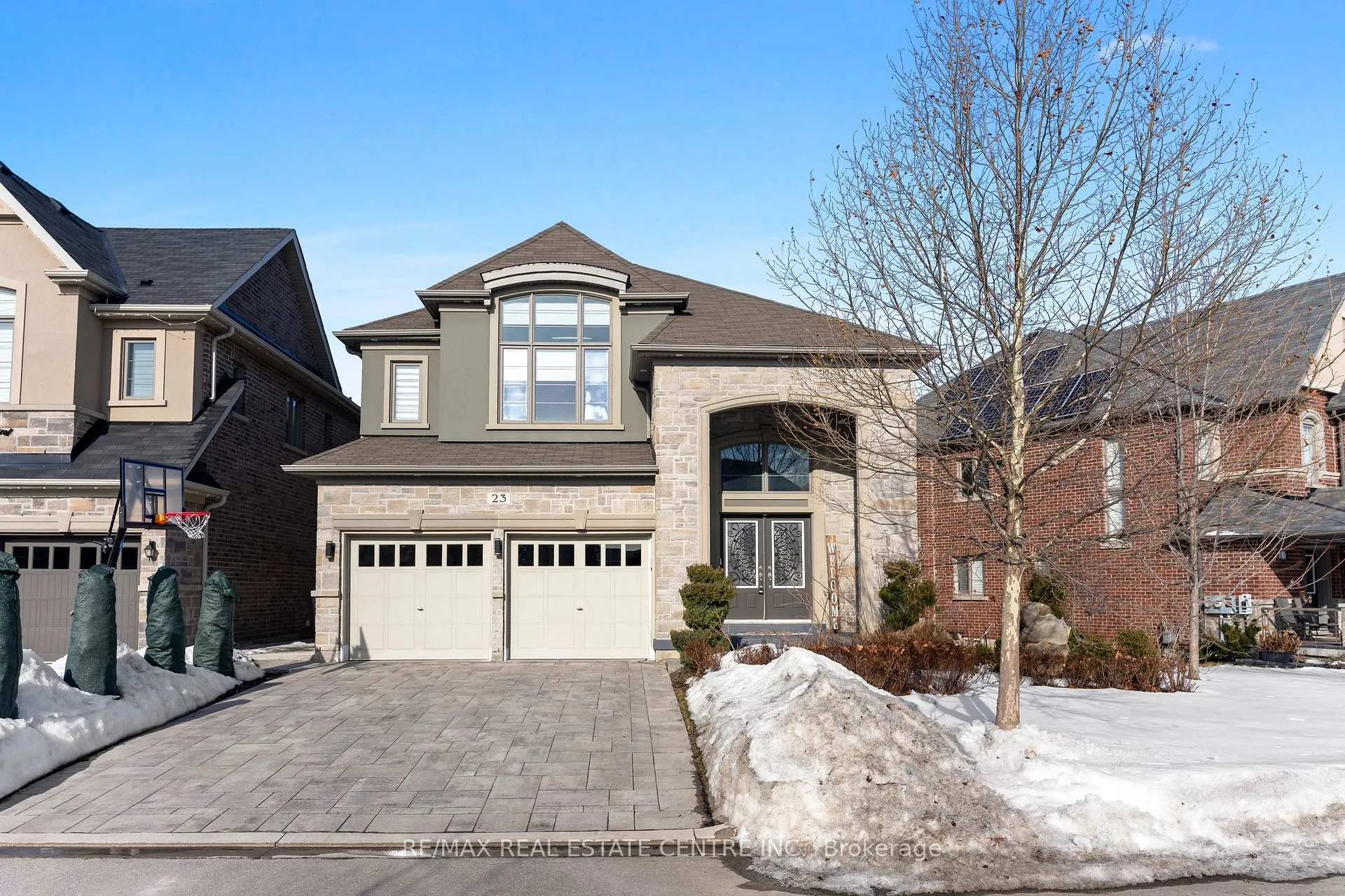 Photo 2 of 23 Prairie Creek Crescent, Brampton, Bram West — HOMEH