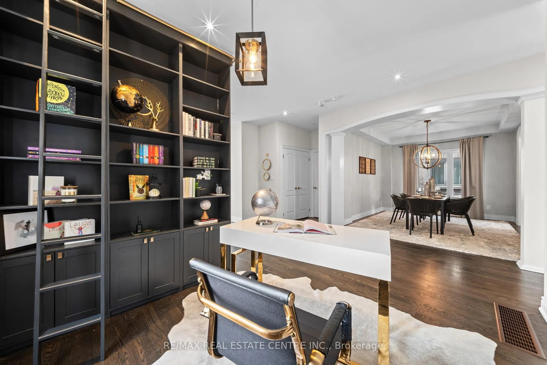 Photo 17 of 23 Prairie Creek Crescent, Brampton, Bram West — HOMEH