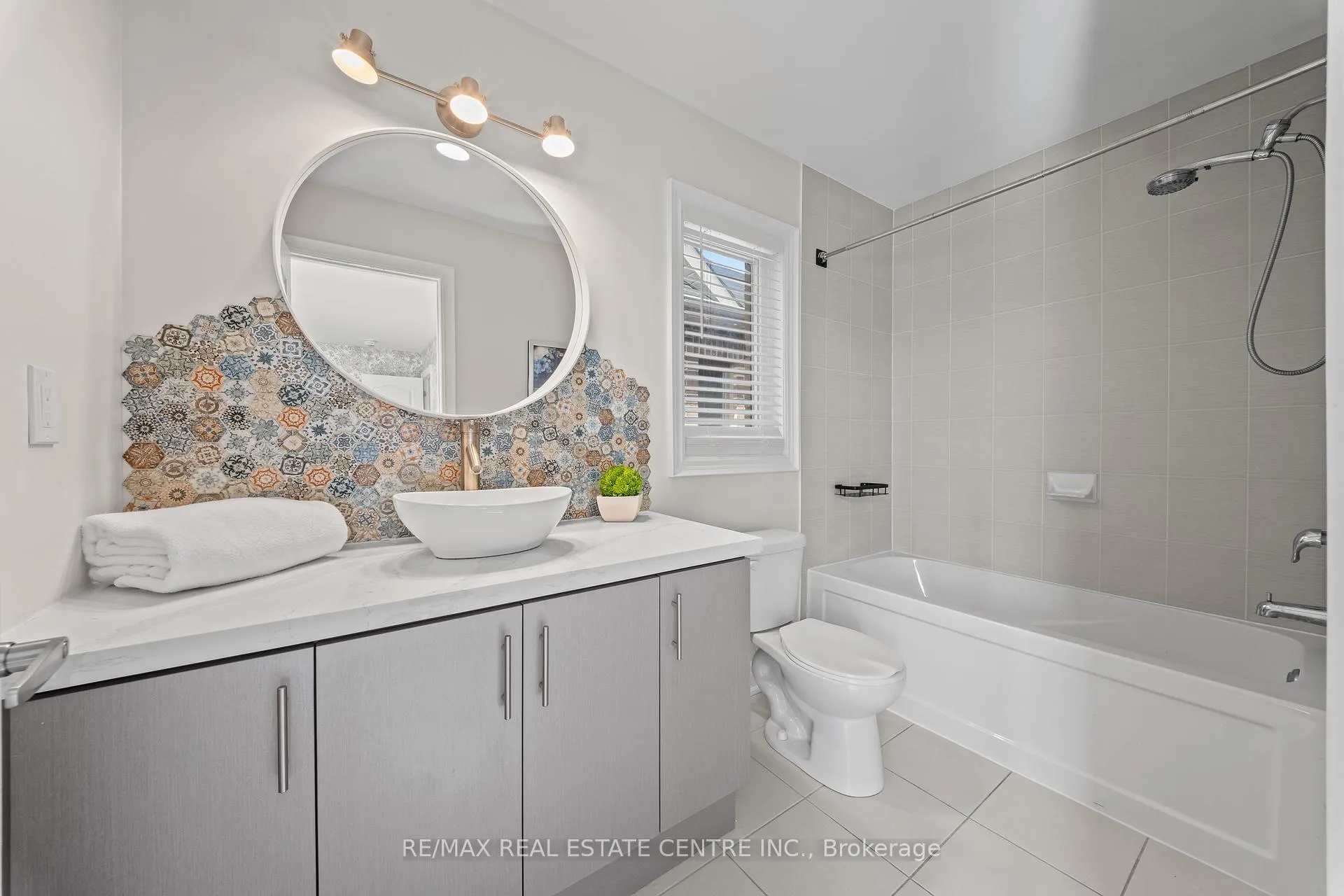 Photo 42 of 23 Prairie Creek Crescent, Brampton, Bram West — HOMEH