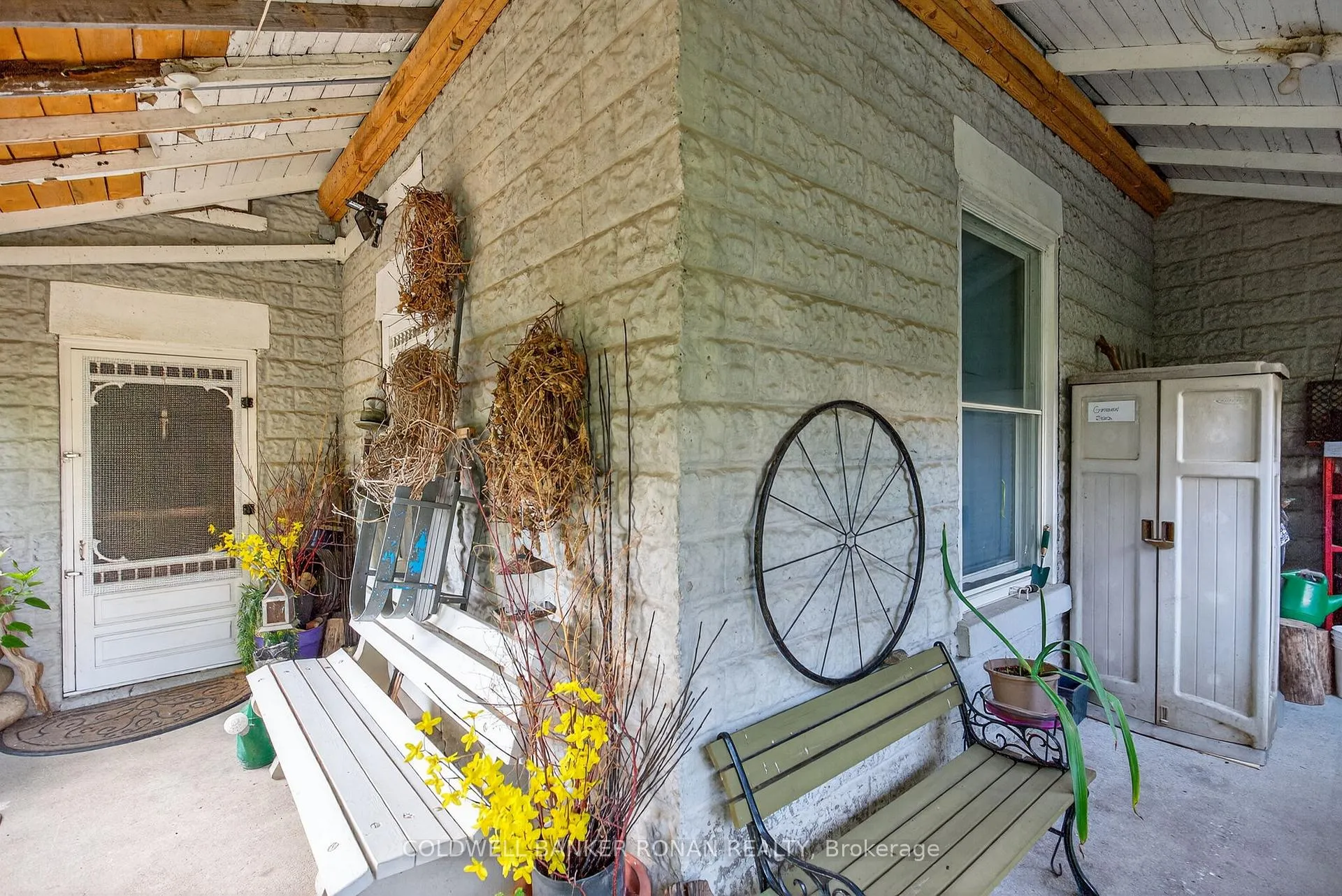 Photo 10 of 1516 17th Side Road, New Tecumseth, Rural New Tecumseth — HOMEH