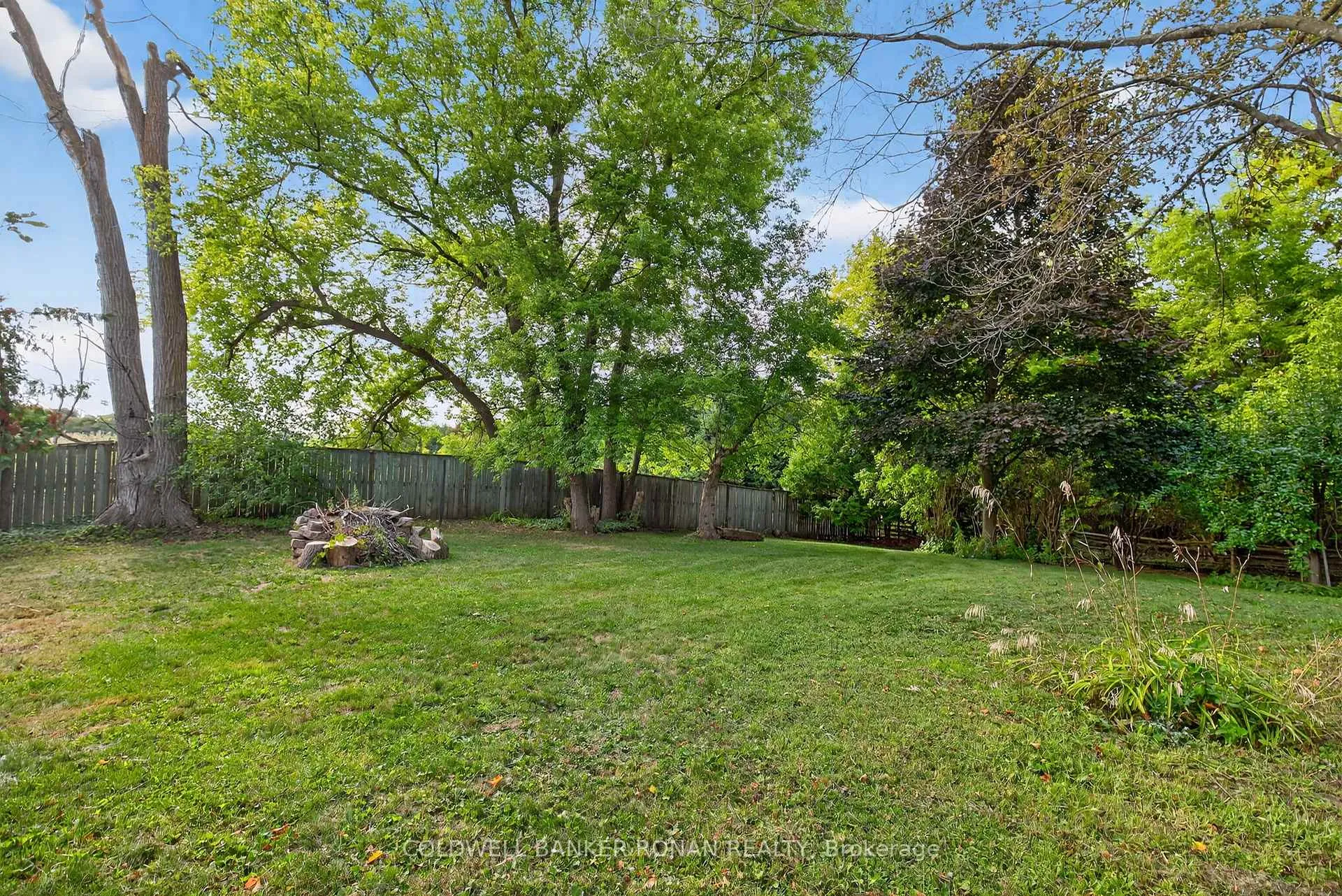 Photo 12 of 1516 17th Side Road, New Tecumseth, Rural New Tecumseth — HOMEH