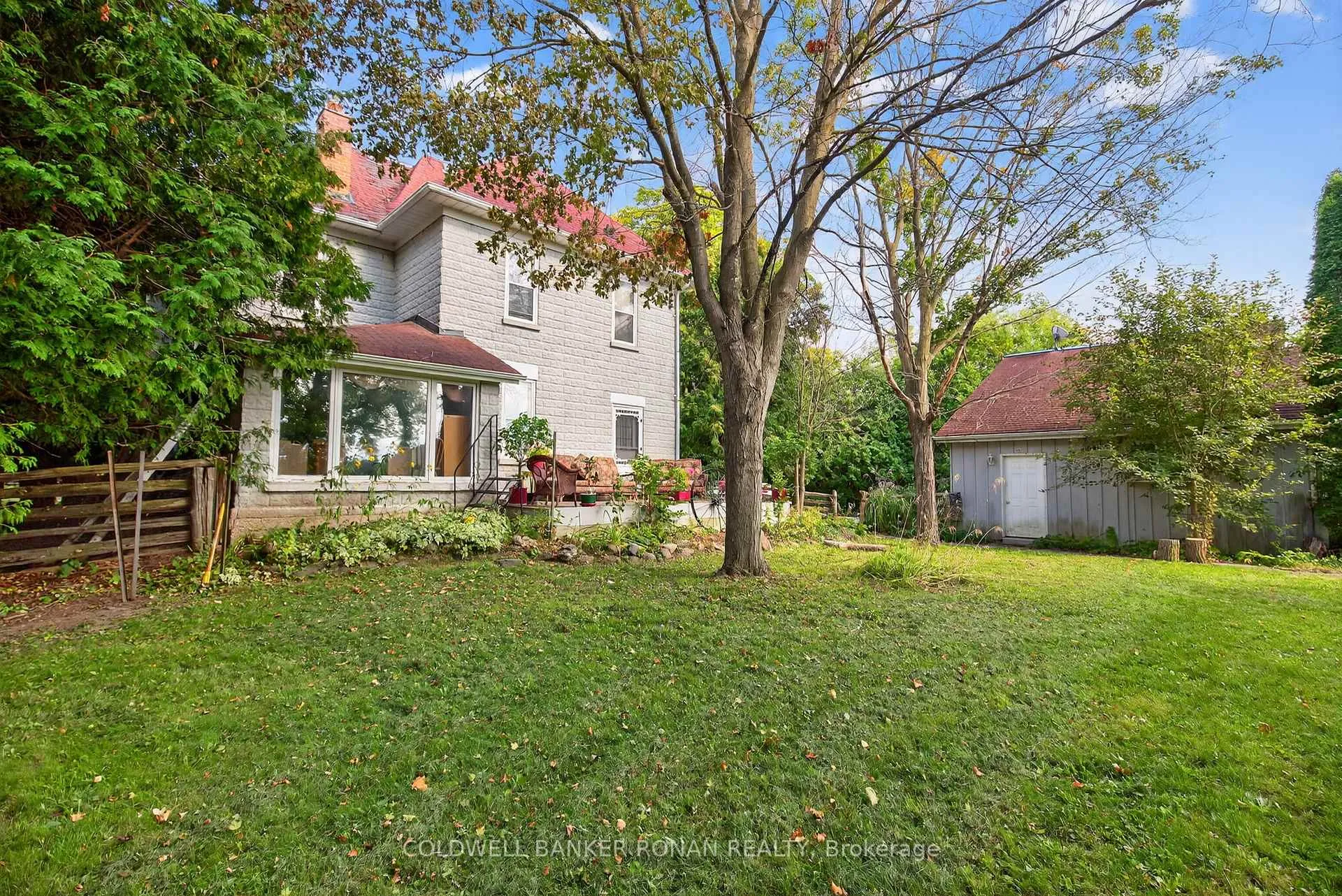 Photo 16 of 1516 17th Side Road, New Tecumseth, Rural New Tecumseth — HOMEH