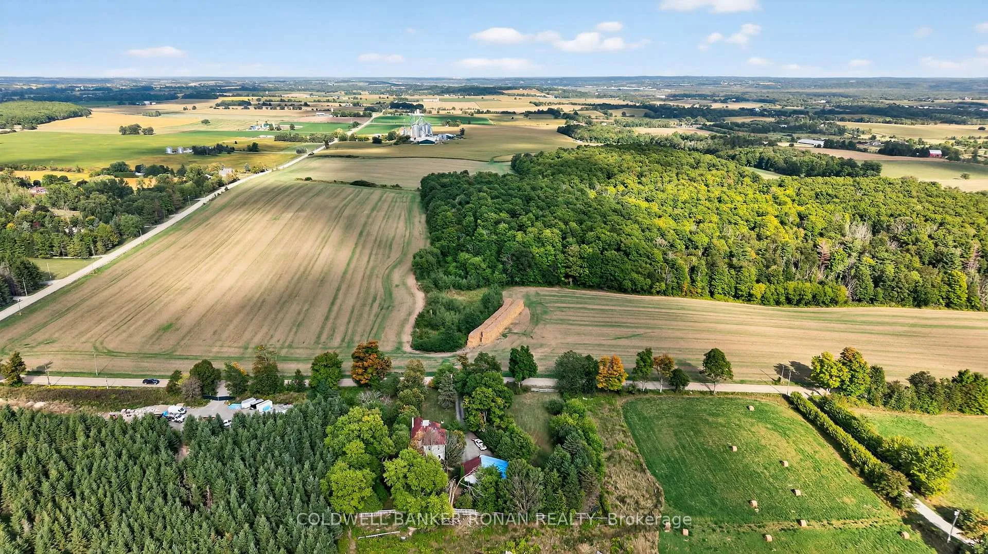 Photo 31 of 1516 17th Side Road, New Tecumseth, Rural New Tecumseth — HOMEH