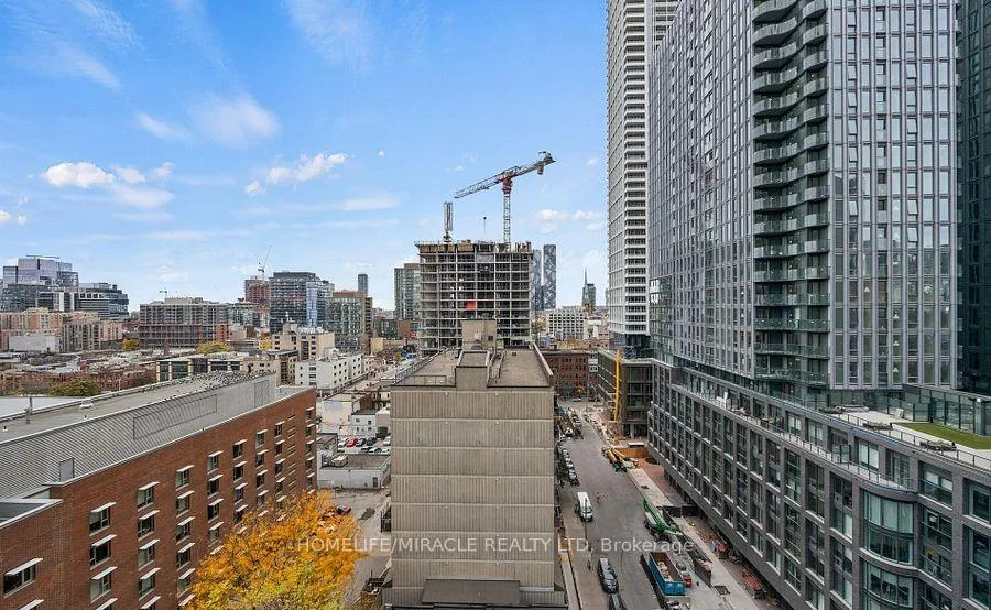 Photo 7 of Unit 3102, 47 Mutual Street, Toronto, Church-Yonge Corridor — HOMEH