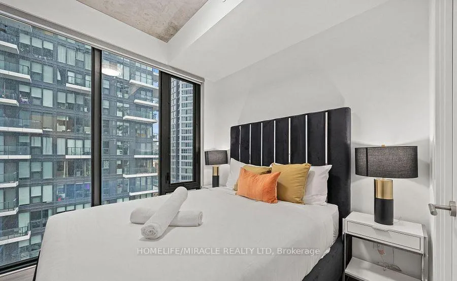 Photo 8 of Unit 3102, 47 Mutual Street, Toronto, Church-Yonge Corridor — HOMEH