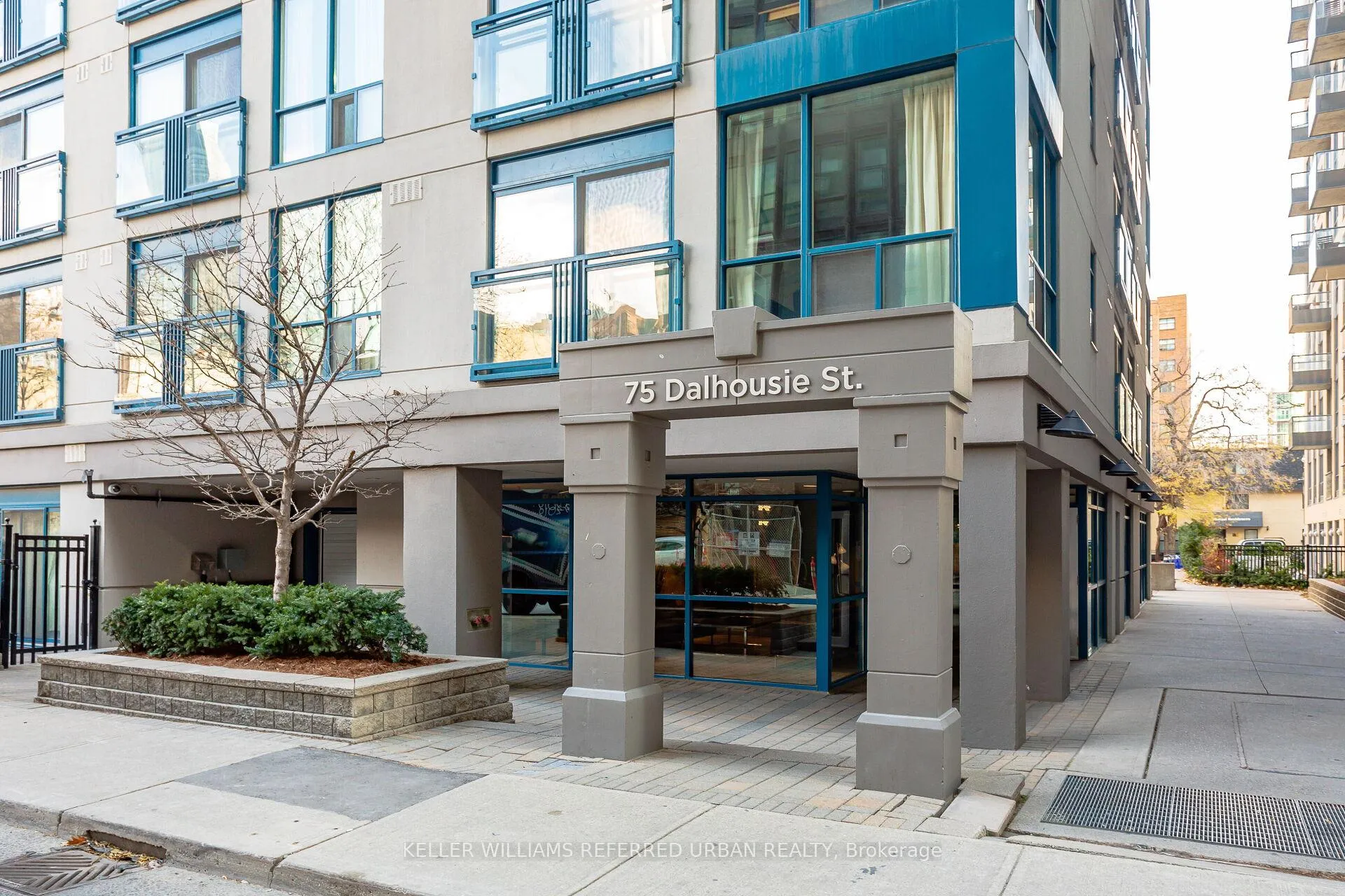 Photo 2 of Unit 609, 75 Dalhousie Street, Toronto, Church-Yonge Corridor — HOMEH