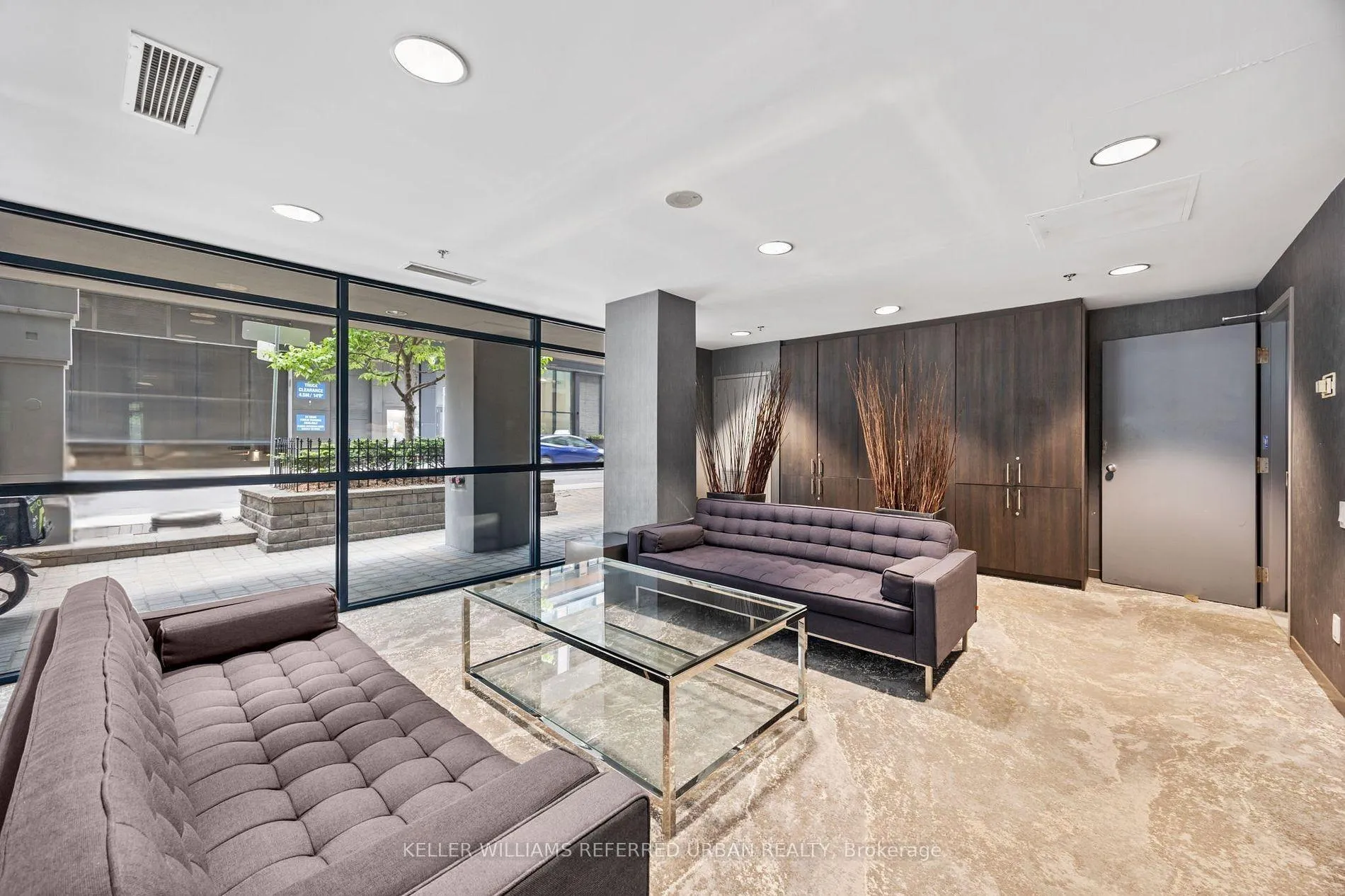 Photo 3 of Unit 609, 75 Dalhousie Street, Toronto, Church-Yonge Corridor — HOMEH