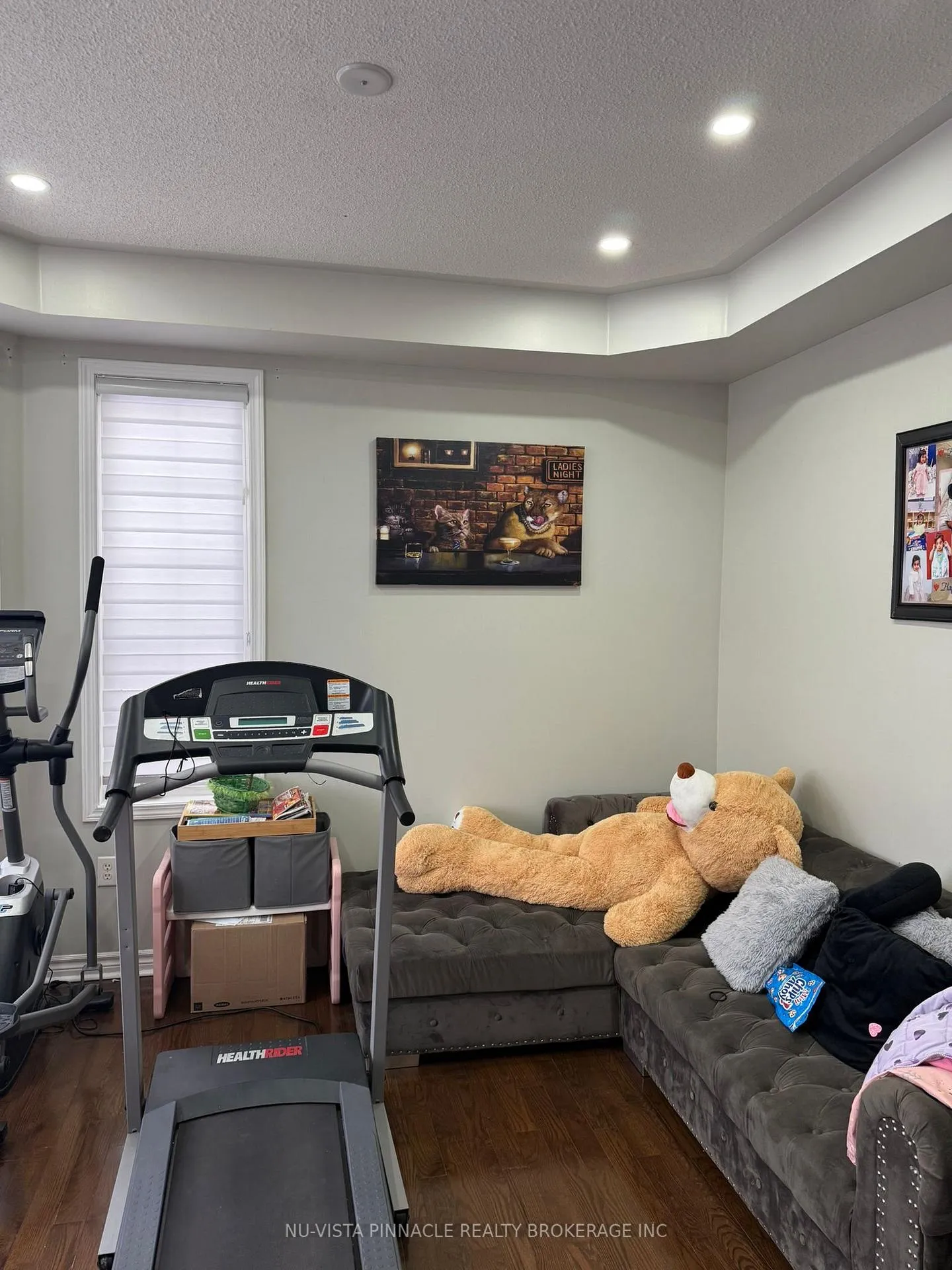 Photo 2 of 205 Valleyway Drive, Brampton, Credit Valley — HOMEH