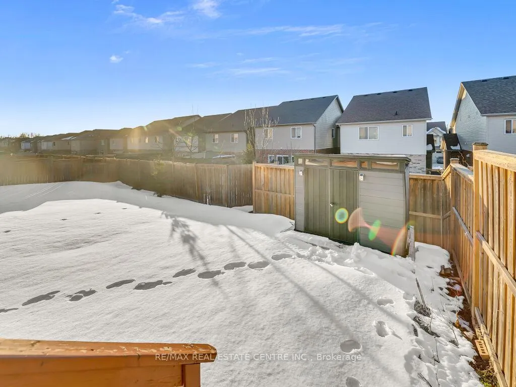 Photo 39 of 181 Summit Ridge Trail, Guelph, Grange Road — HOMEH