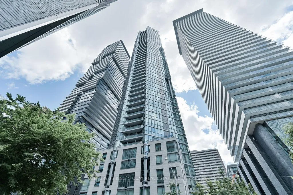 Photo 2 of Unit 512, 45 Charles Street E, Toronto, Church-Yonge Corridor — HOMEH