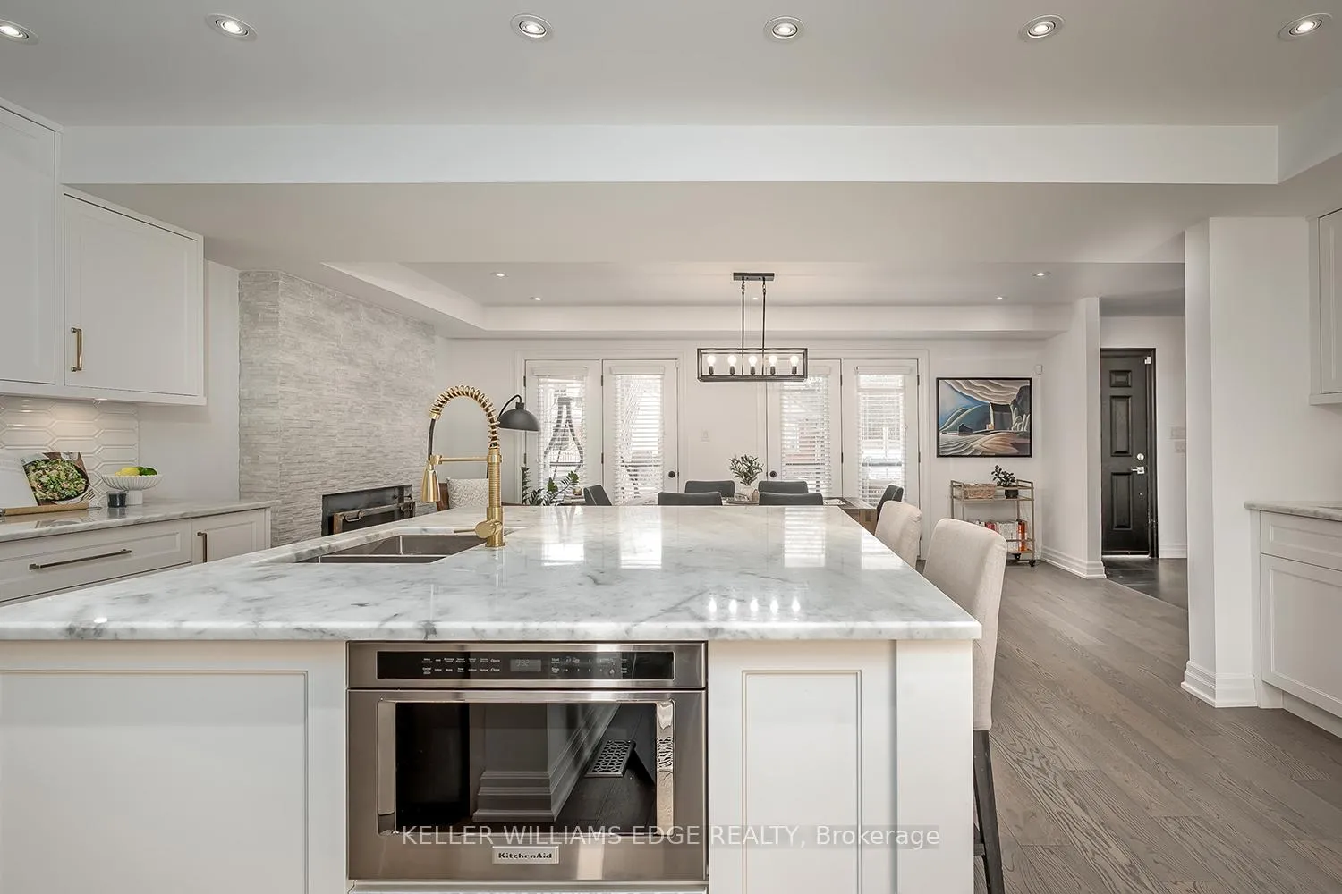 Photo 9 of 500 Burlington Avenue, Burlington, Brant — HOMEH