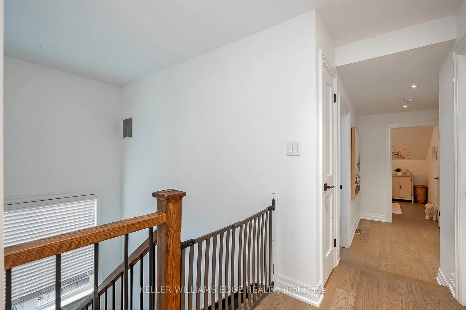 Photo 20 of 500 Burlington Avenue, Burlington, Brant — HOMEH