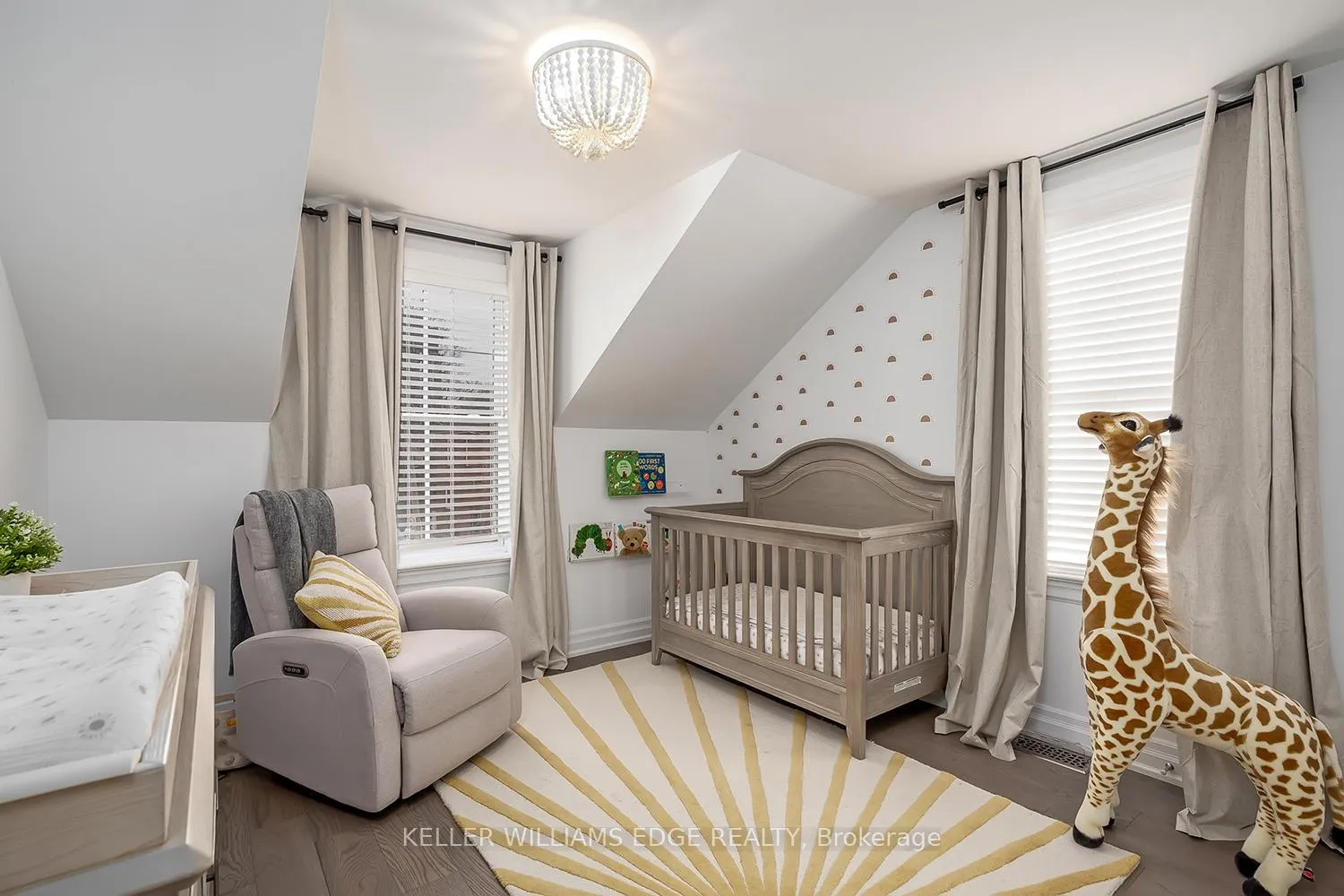Photo 30 of 500 Burlington Avenue, Burlington, Brant — HOMEH