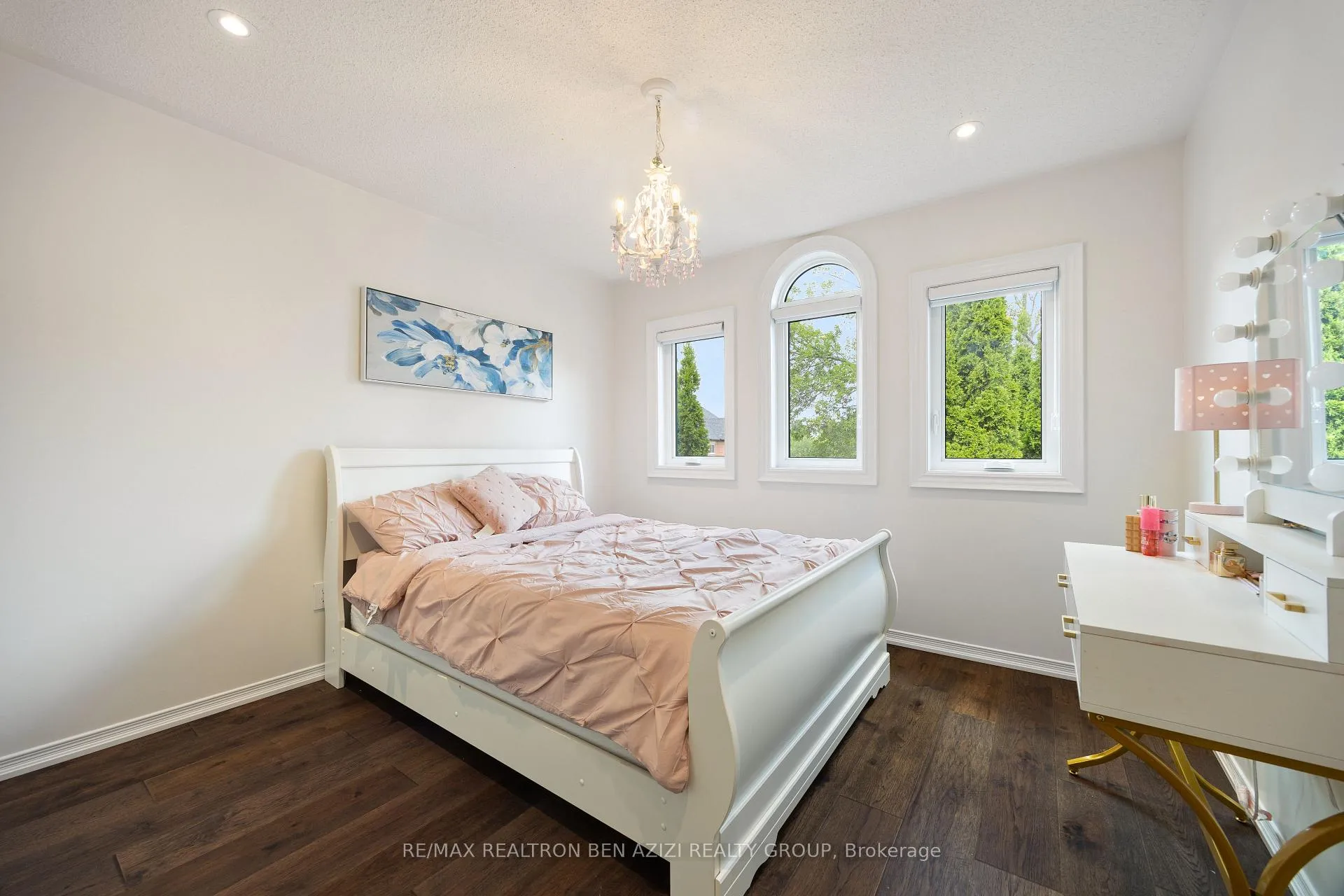 Photo 27 of 78 Charing Crescent, Aurora, Aurora Highlands — HOMEH