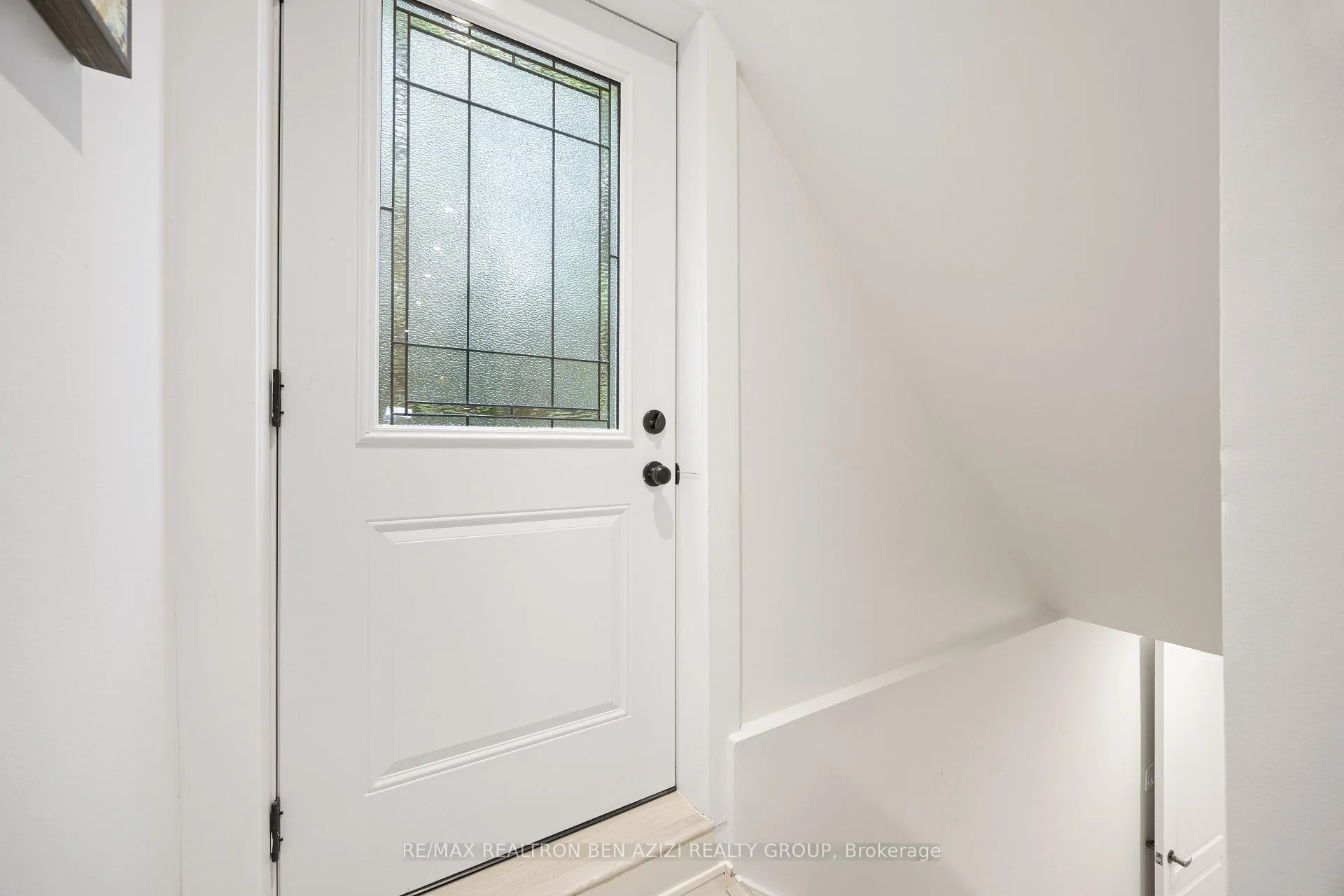 Photo 30 of 78 Charing Crescent, Aurora, Aurora Highlands — HOMEH