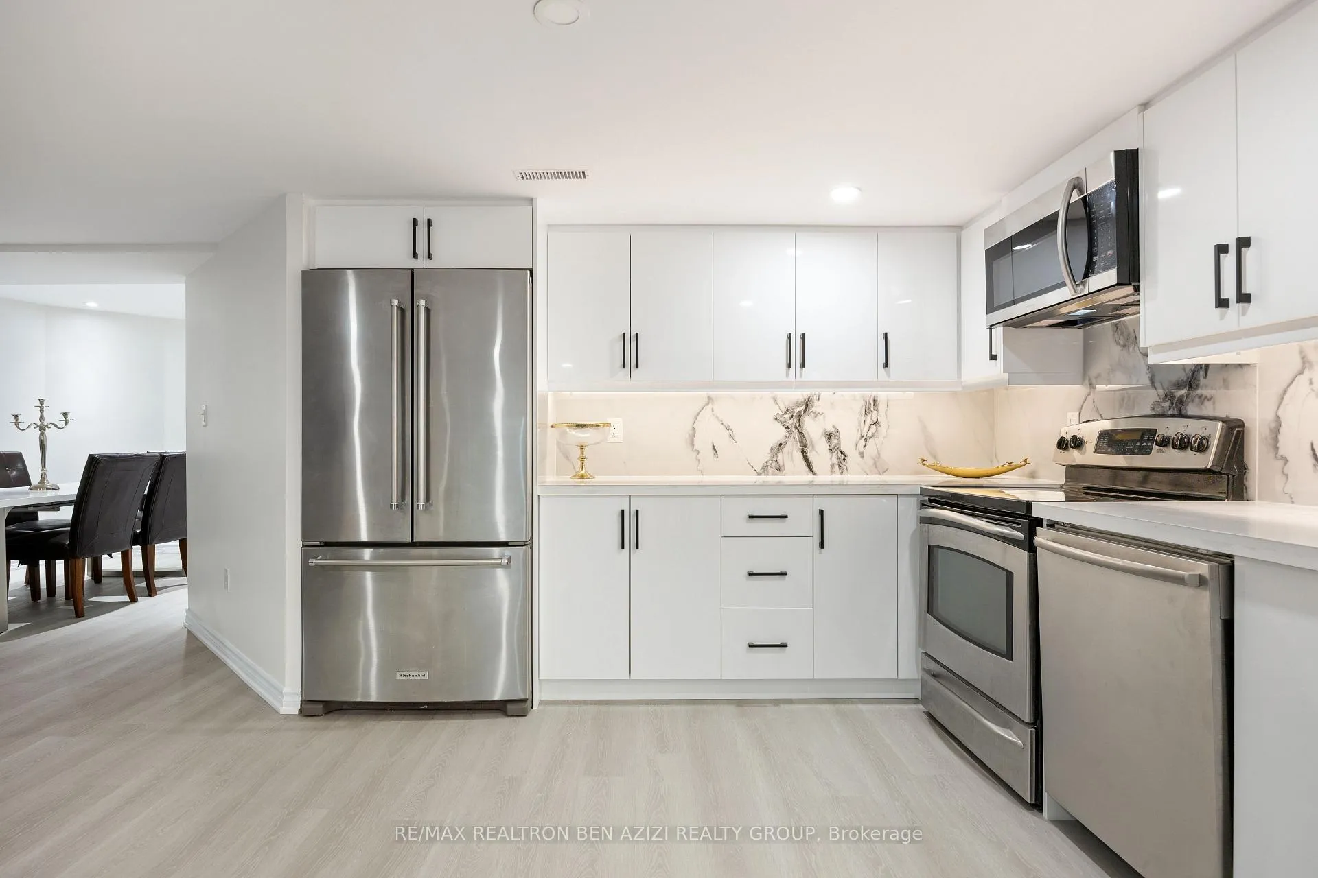 Photo 32 of 78 Charing Crescent, Aurora, Aurora Highlands — HOMEH