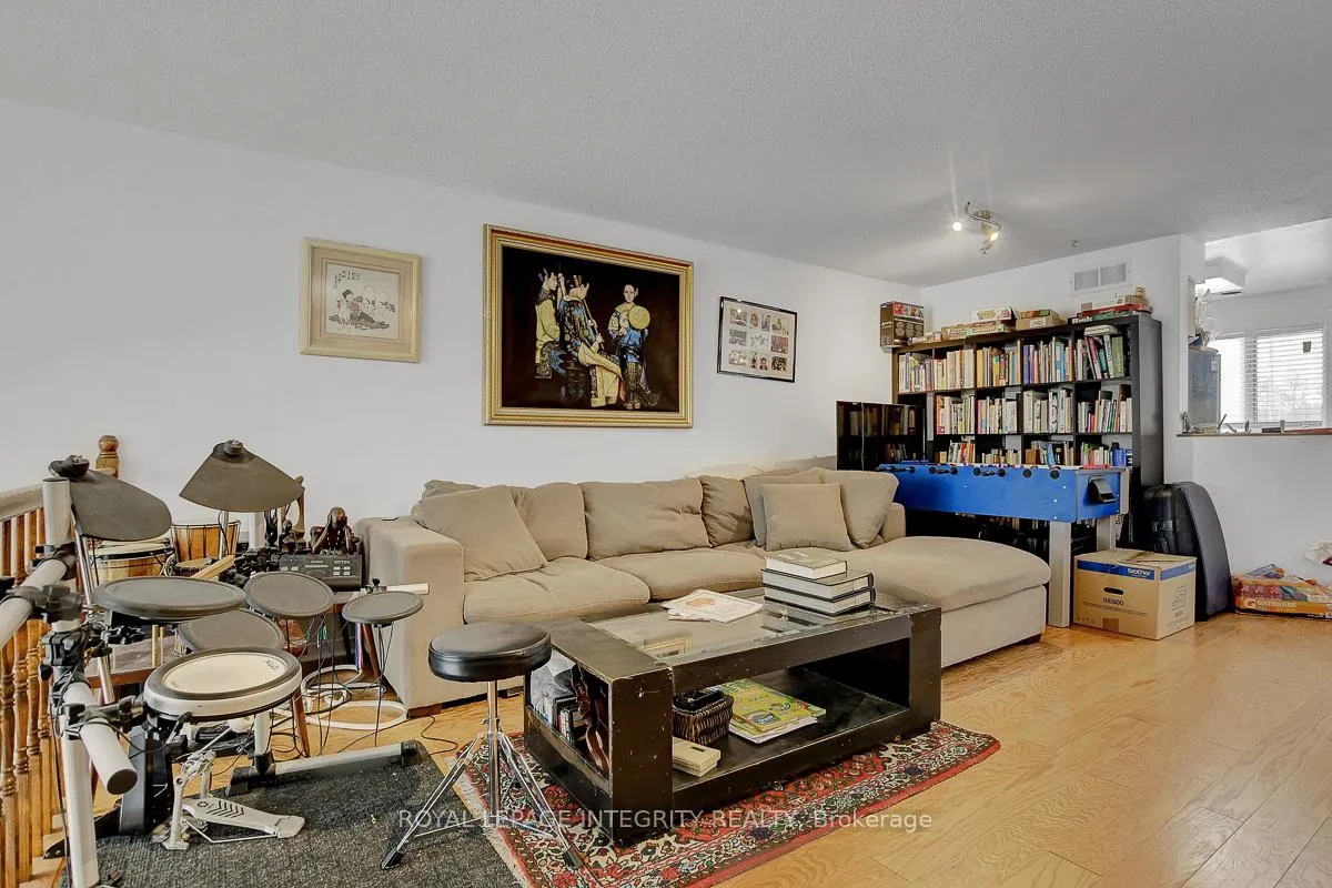 Photo 3 of 4487 Harper Avenue N, Ottawa, Carson Grove — HOMEH