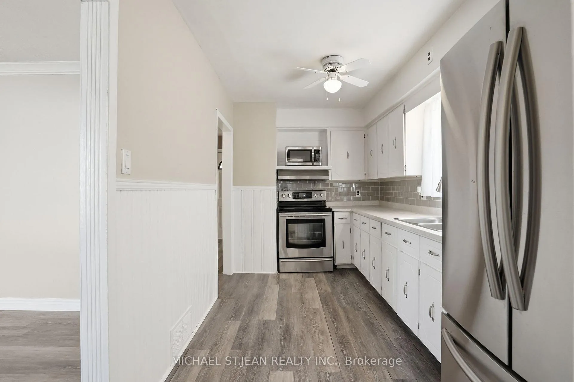Photo 6 of 176 Adair Avenue N, Hamilton, McQuesten — HOMEH