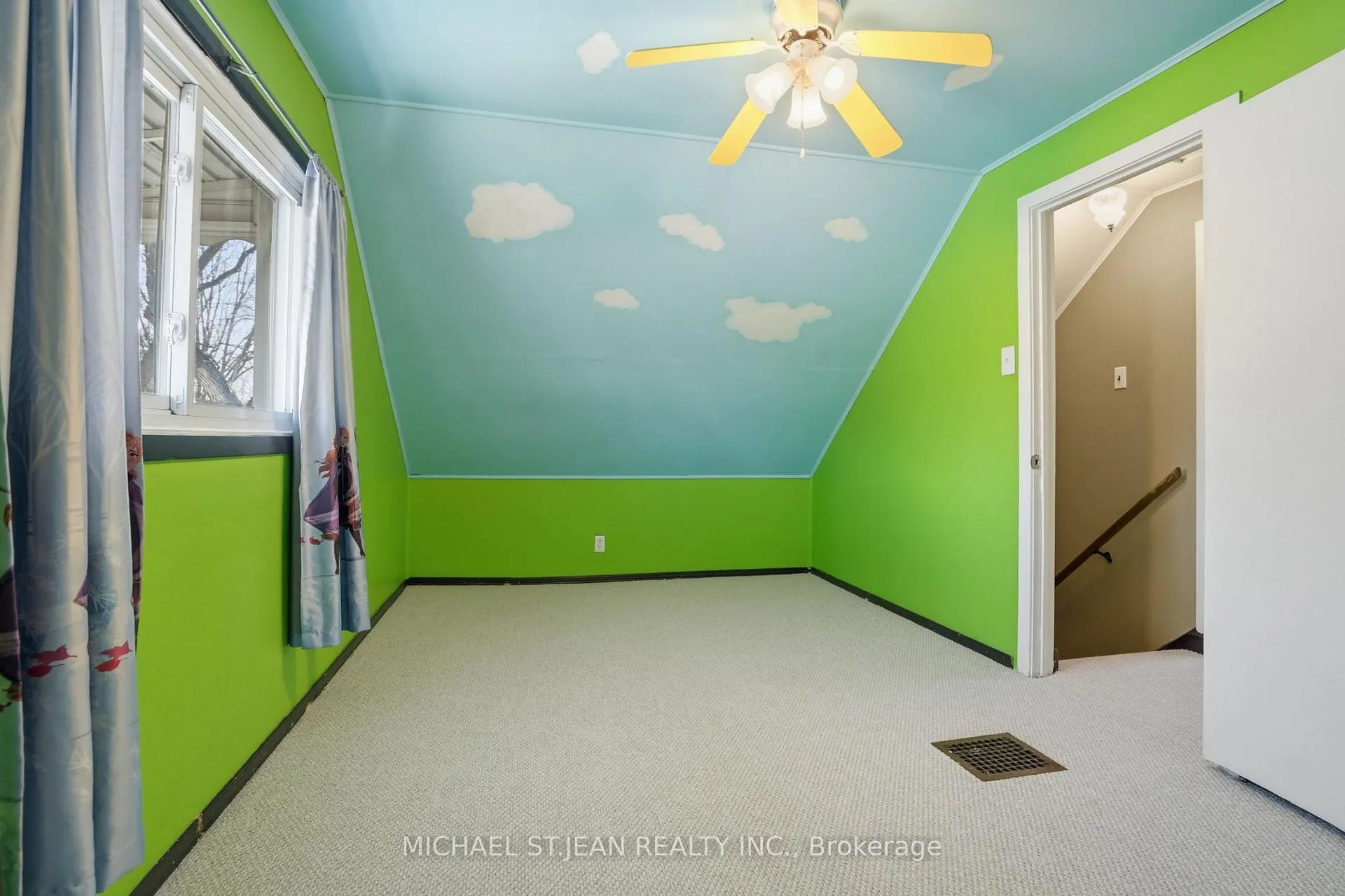 Photo 22 of 176 Adair Avenue N, Hamilton, McQuesten — HOMEH
