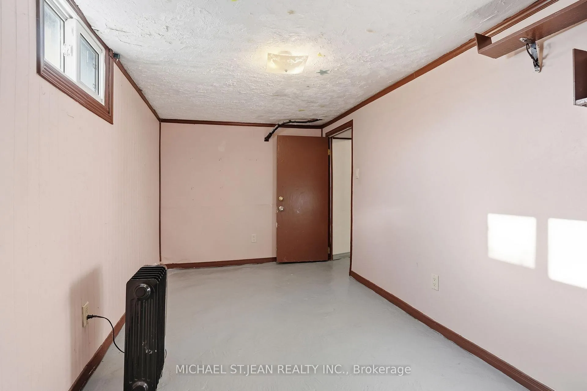 Photo 29 of 176 Adair Avenue N, Hamilton, McQuesten — HOMEH