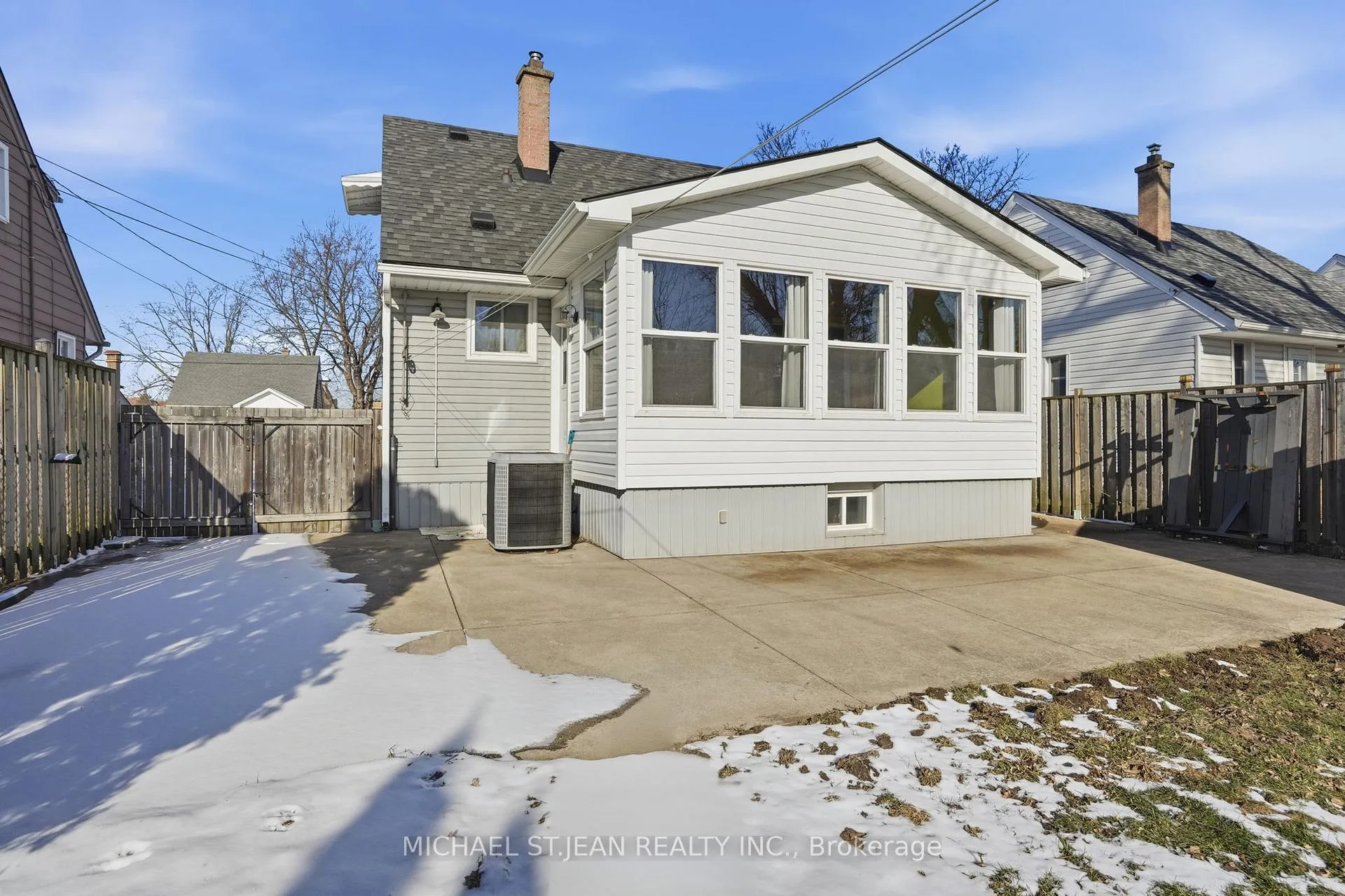 Photo 35 of 176 Adair Avenue N, Hamilton, McQuesten — HOMEH