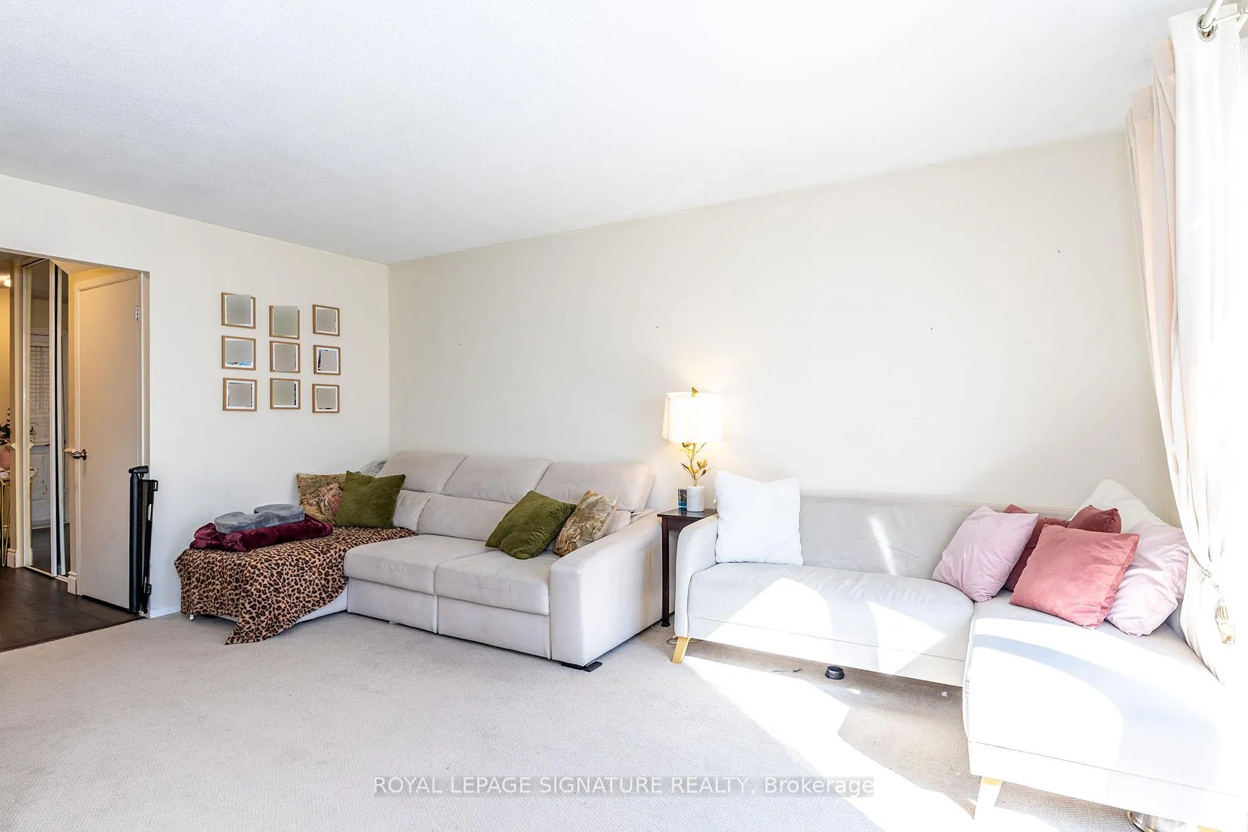 Photo 7 of Unit 36, 700 Harmony Road, Oshawa, Pinecrest — HOMEH