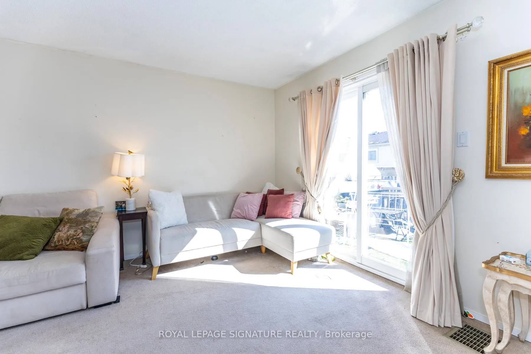 Photo 8 of Unit 36, 700 Harmony Road, Oshawa, Pinecrest — HOMEH