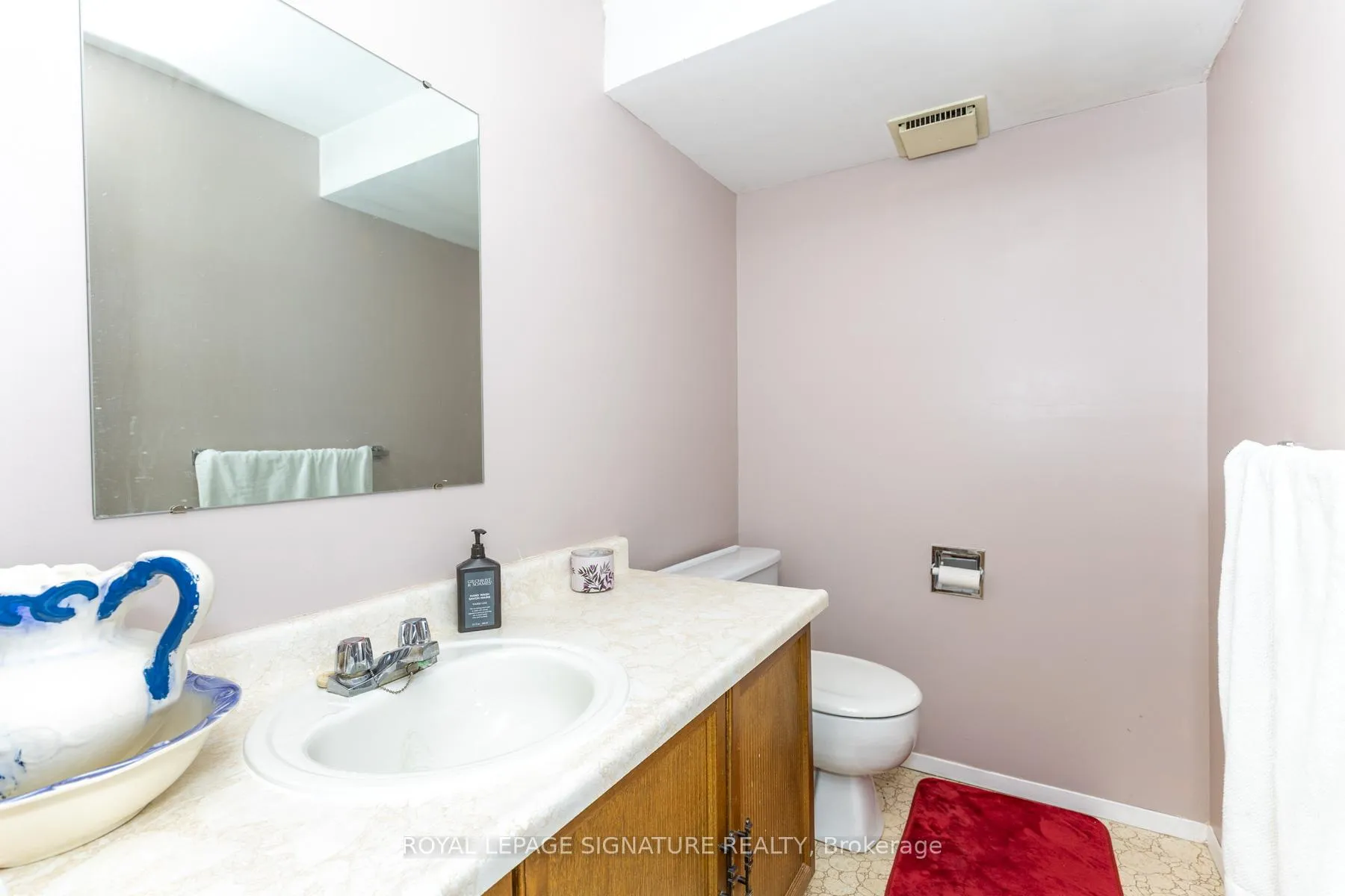 Photo 35 of Unit 36, 700 Harmony Road, Oshawa, Pinecrest — HOMEH